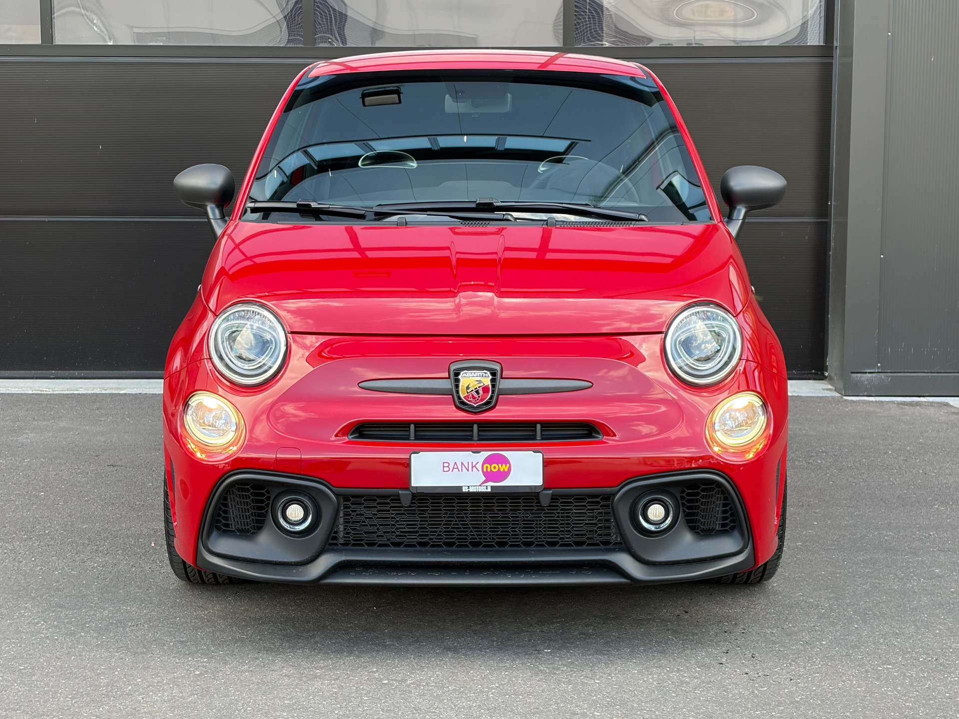 FIAT 595 1.4 16V Turbo Abarth 595 Grand Prix Edition-image-3