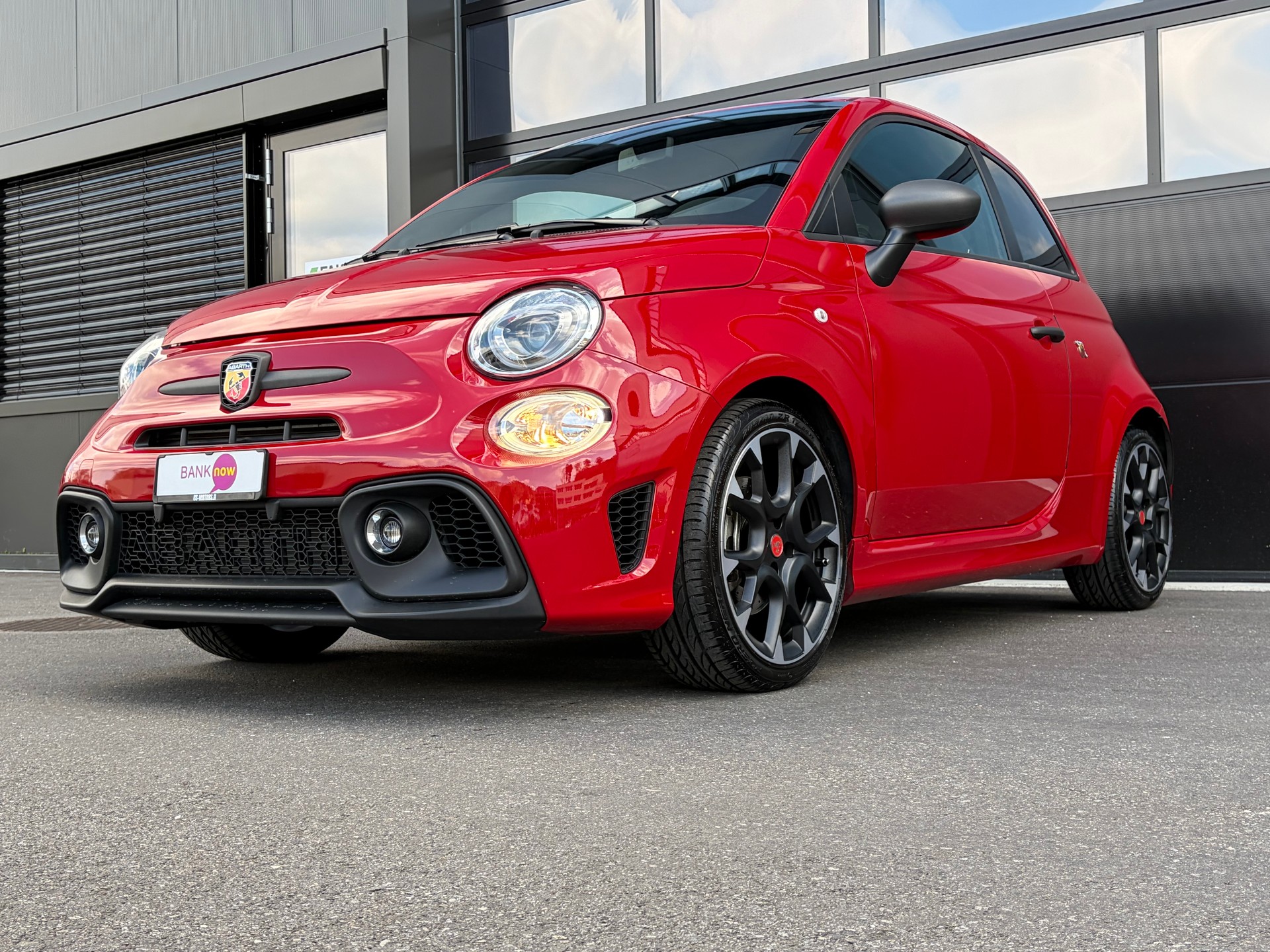 FIAT 595 1.4 16V Turbo Abarth 595 Grand Prix Edition-image-4