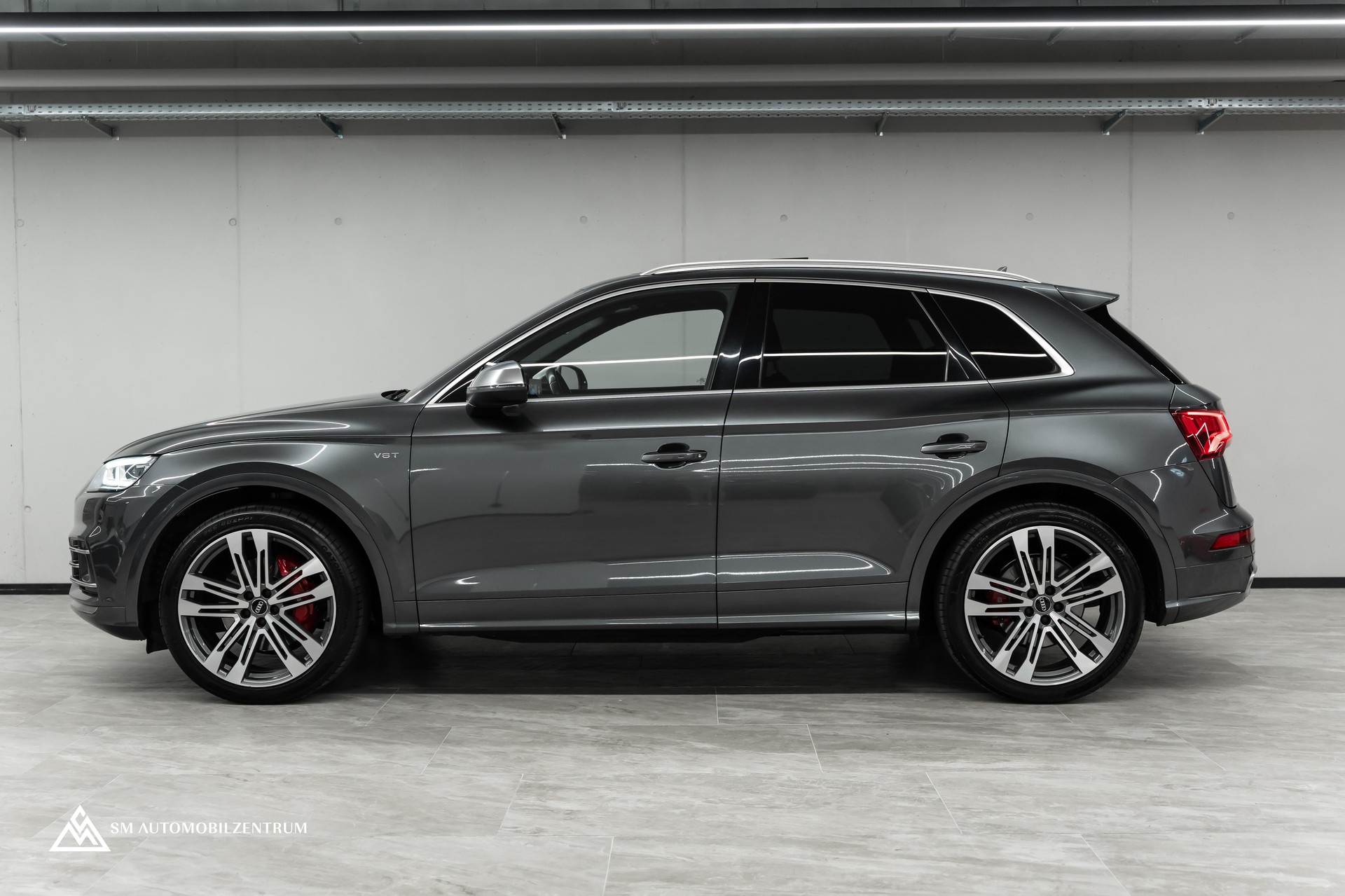 AUDI SQ5 3.0 V6 TFSI quattro T-Tronic / Panorama / Head-Up / Bang & Olufsen / Rautensteppung / Matrix LED-image-5