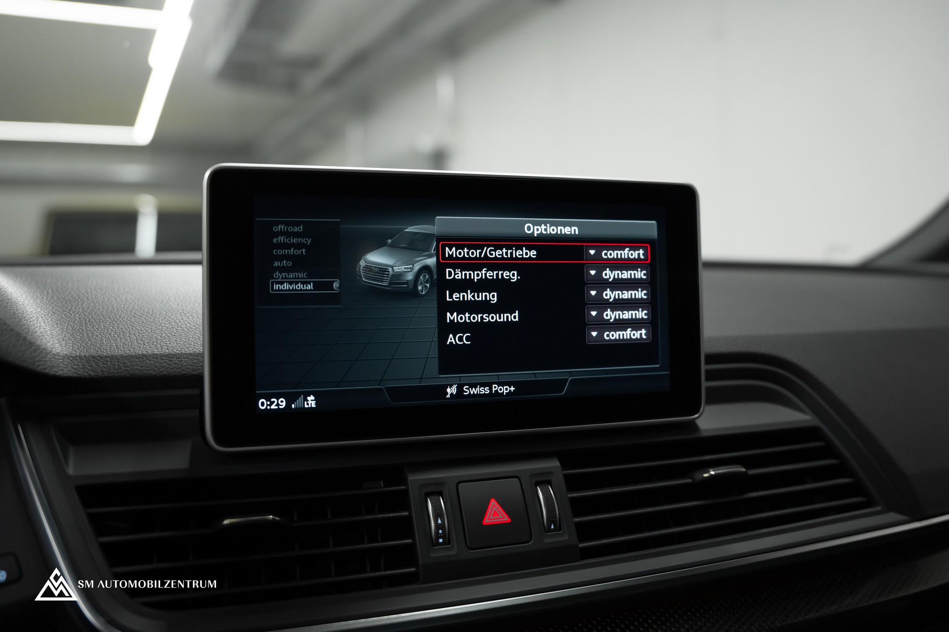 AUDI SQ5 3.0 V6 TFSI quattro T-Tronic / Panorama / Head-Up / Bang & Olufsen / Rautensteppung / Matrix LED-image-37