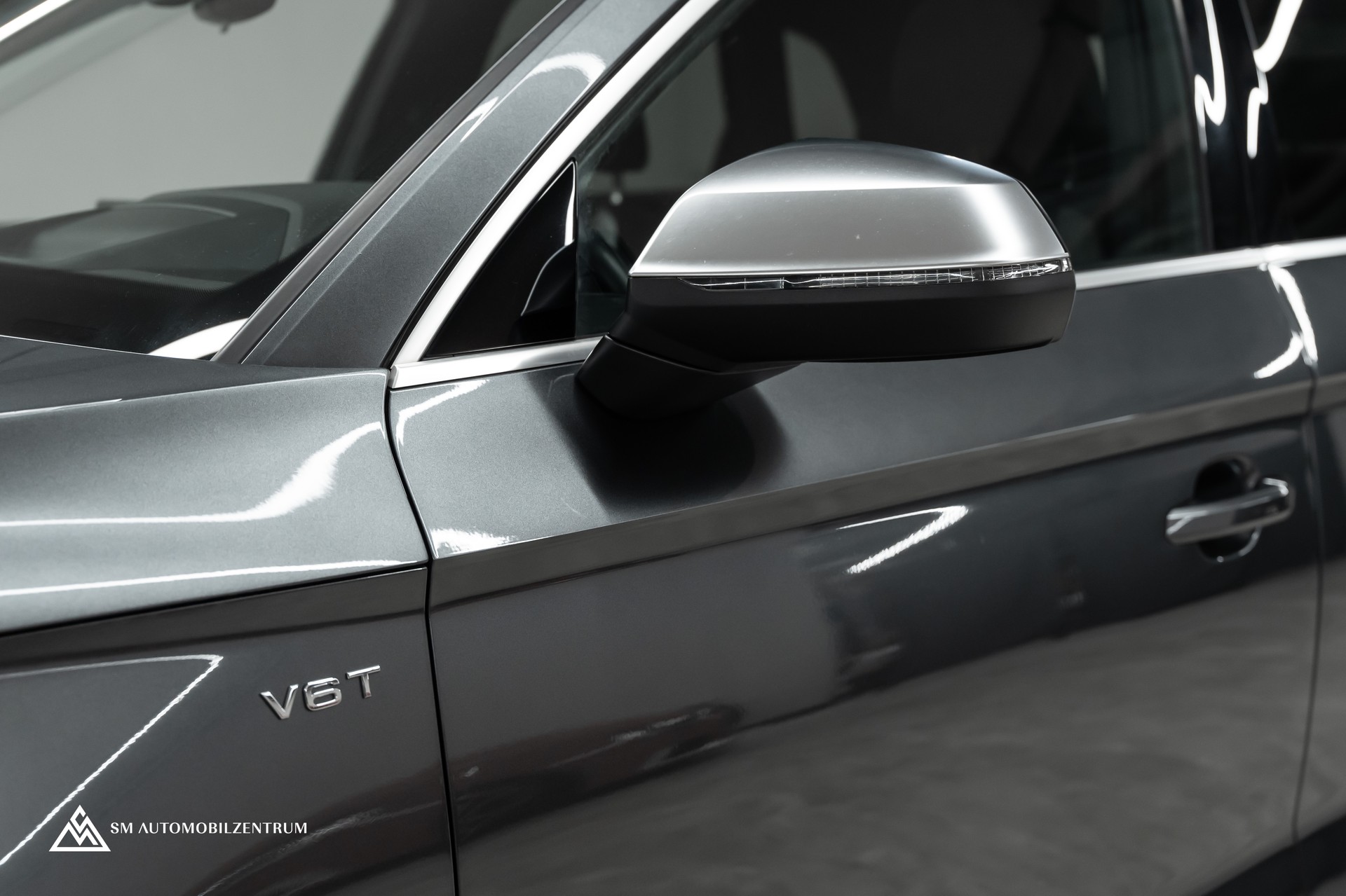 AUDI SQ5 3.0 V6 TFSI quattro T-Tronic / Panorama / Head-Up / Bang & Olufsen / Rautensteppung / Matrix LED-image-4