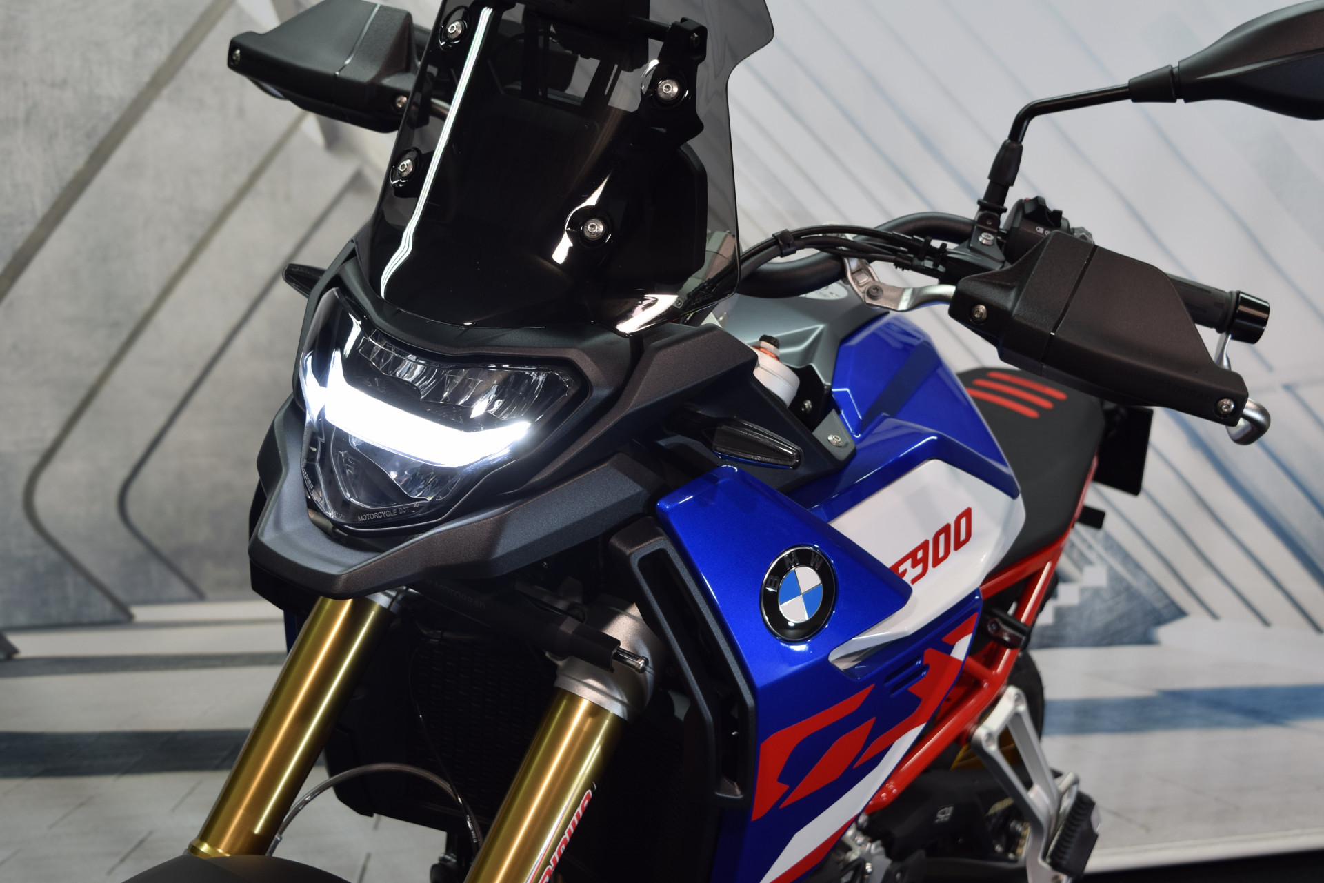 BMW F 900 GS Trophy inkl. 5 Jahre Garantie-image-9