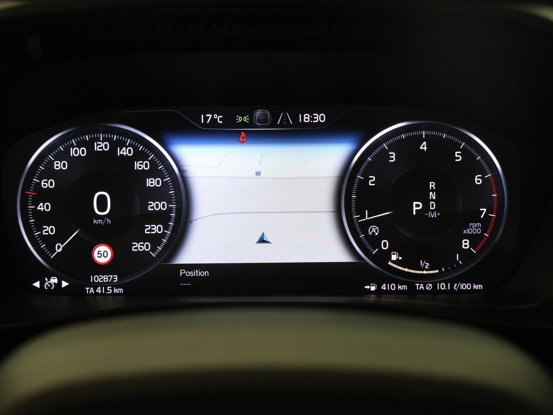 VOLVO XC40 T4 AWD Inscription Geartronic *Panorama*Harman/Kardon*360°*-image-17