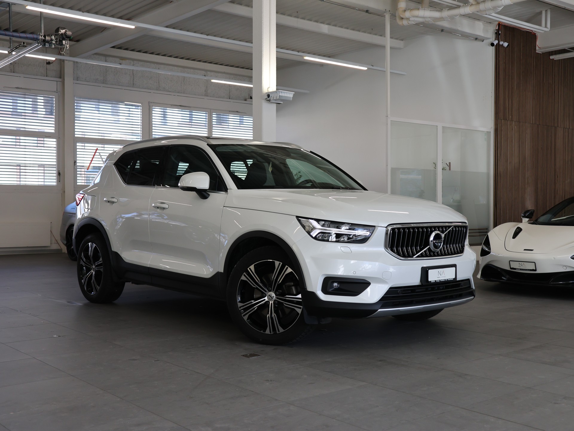 VOLVO XC40 T4 AWD Inscription Geartronic *Panorama*Harman/Kardon*360°*