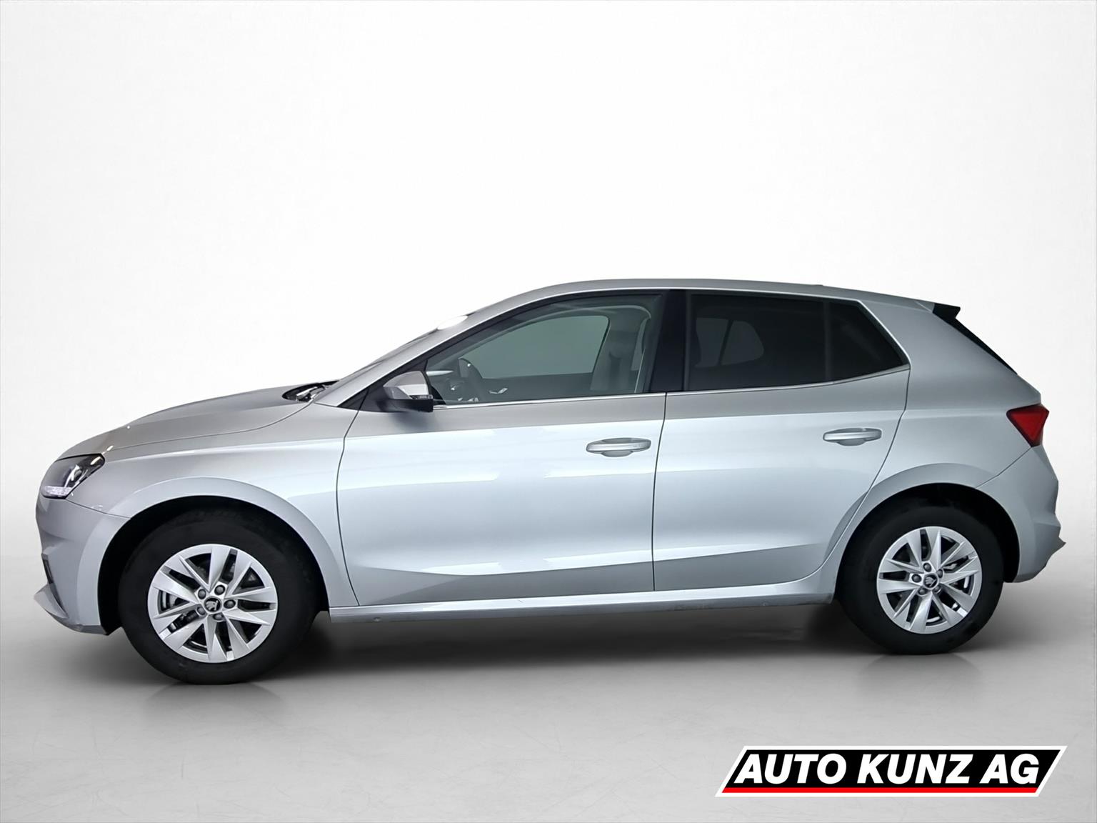 SKODA Fabia 1.0 TSI Selection *5Jahre Garantie*-showroom-element-2