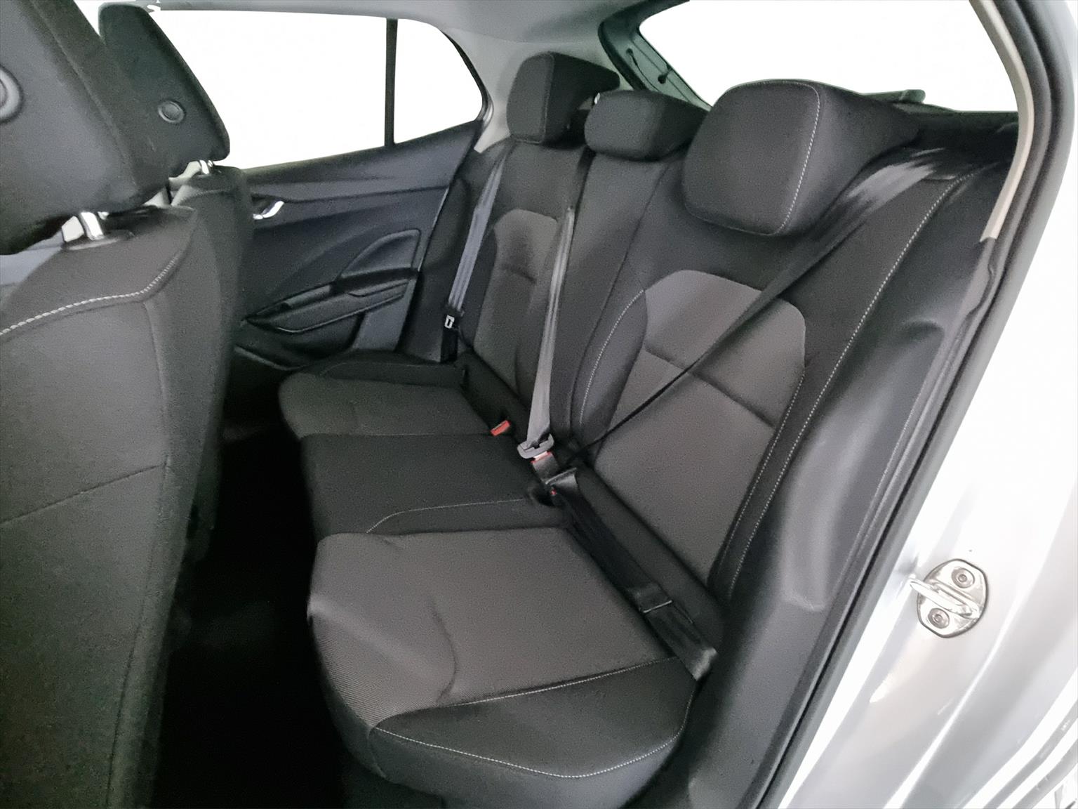 SKODA Fabia 1.0 TSI Selection *5Jahre Garantie*-image-6
