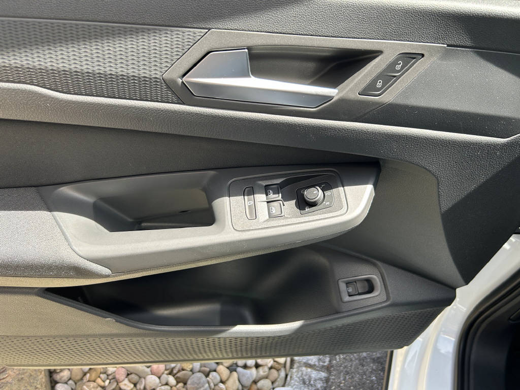 FORD TOURNEO CONNECT Grand 1.5 EcoBoost 150 Active PHEV-image-14