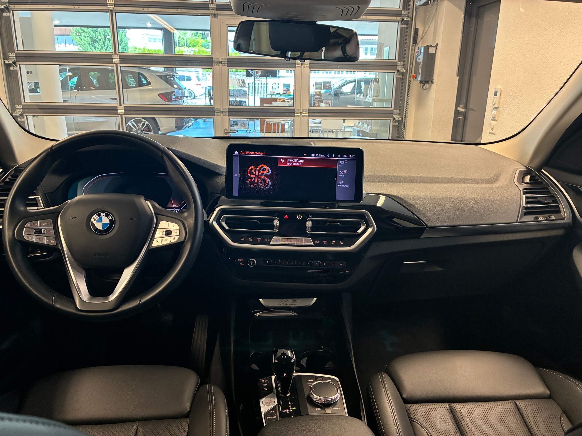 BMW X3 20d xDrive-image-11