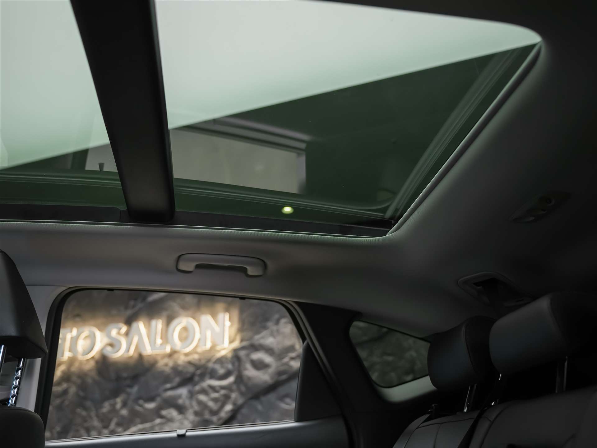 HYUNDAI Tucson 1.6 TGDI Vertex DCT 4WD *CH Auto*Panorama*360° Kamera*Sitzbelüftung*-image-13