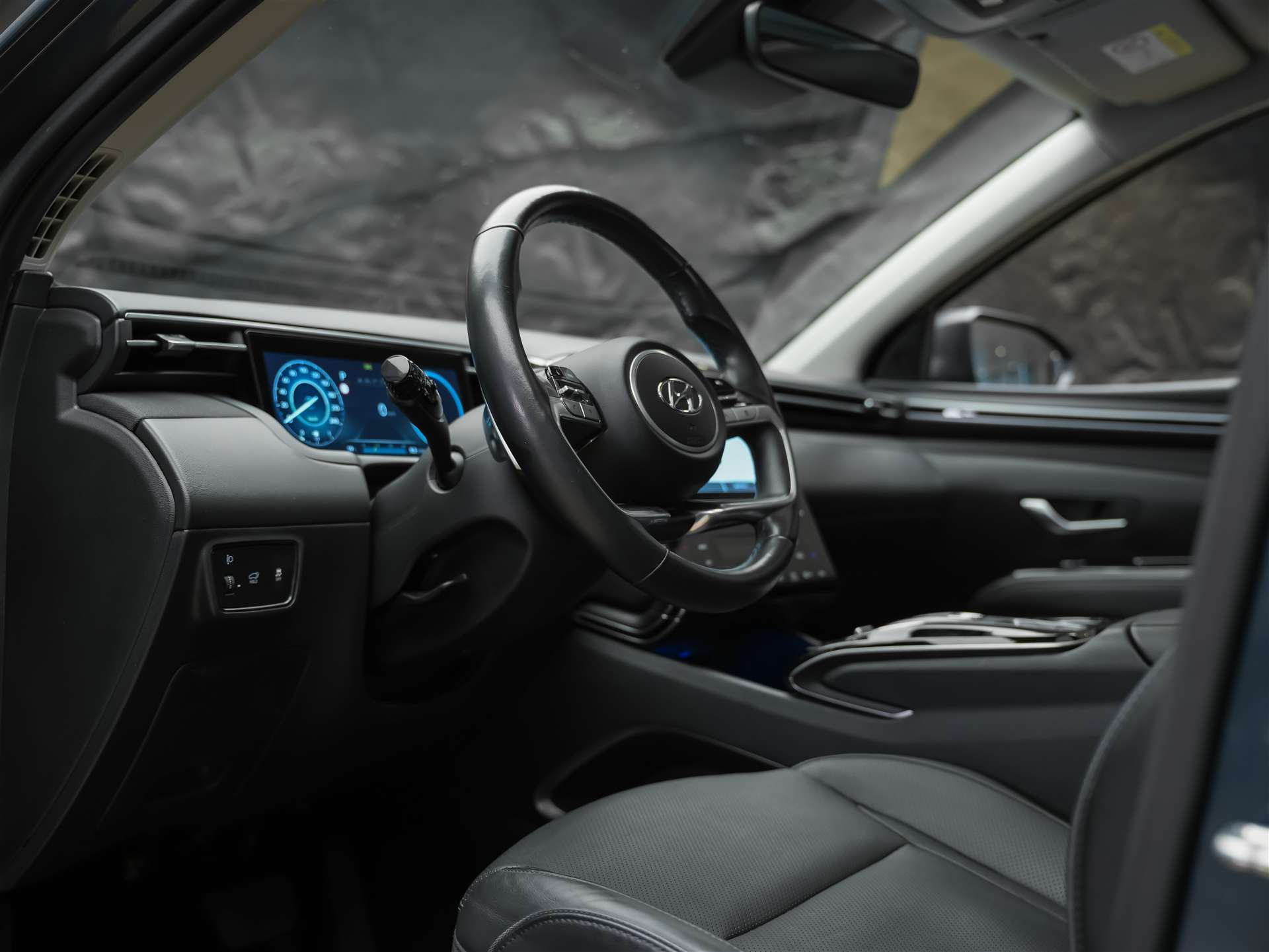 HYUNDAI Tucson 1.6 TGDI Vertex DCT 4WD *CH Auto*Panorama*360° Kamera*Sitzbelüftung*-image-8