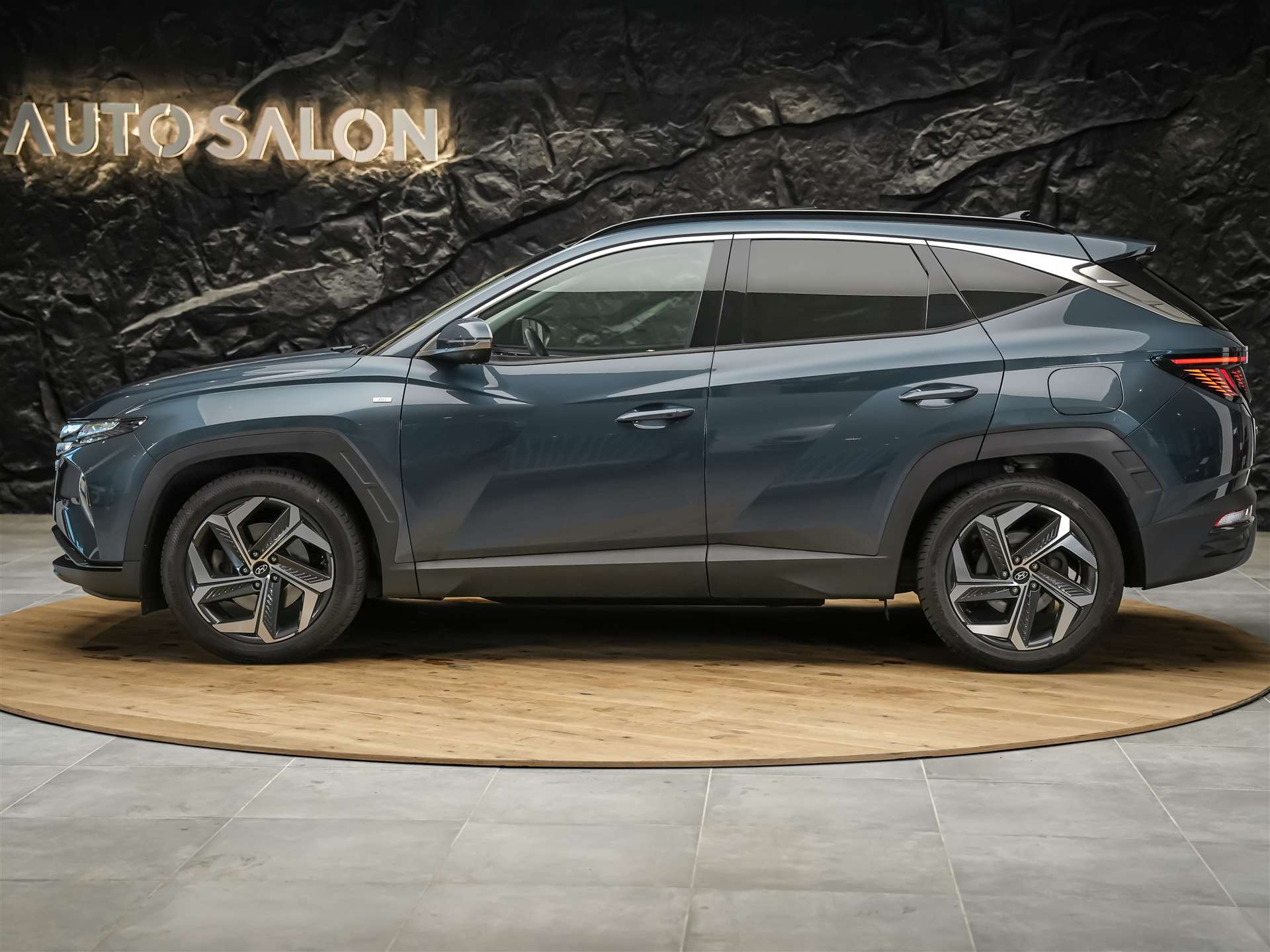HYUNDAI Tucson 1.6 TGDI Vertex DCT 4WD *CH Auto*Panorama*360° Kamera*Sitzbelüftung*-showroom-element-2