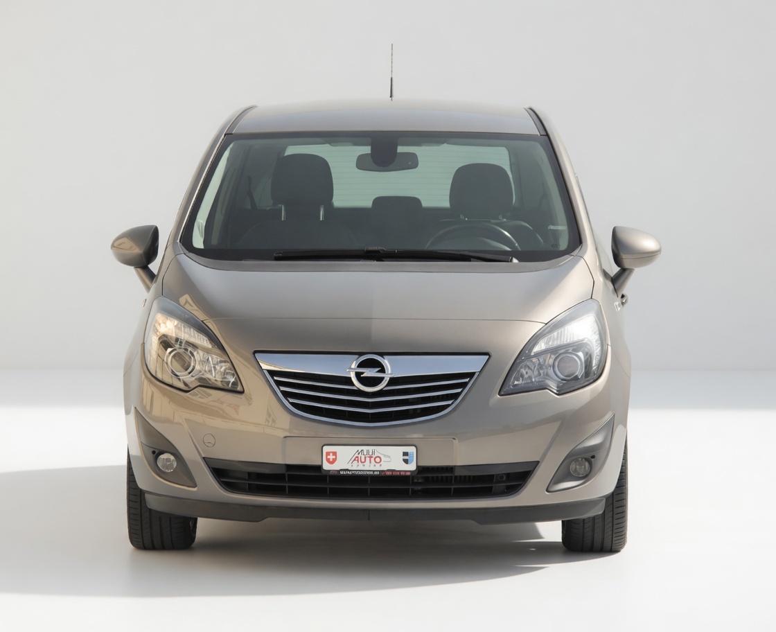 OPEL Meriva 1.7 CDTi Cosmo Automatic-image-8