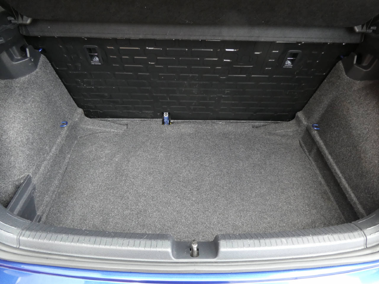 VW Polo 1.0 MPI 80 Value-image-14