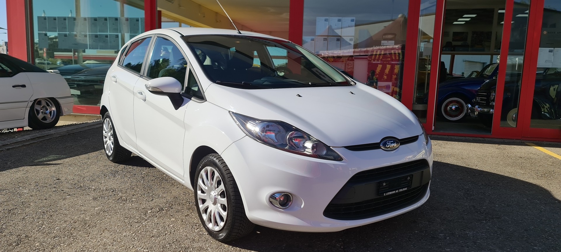 FORD Fiesta 1.4 16V Titanium Automatic-image-25