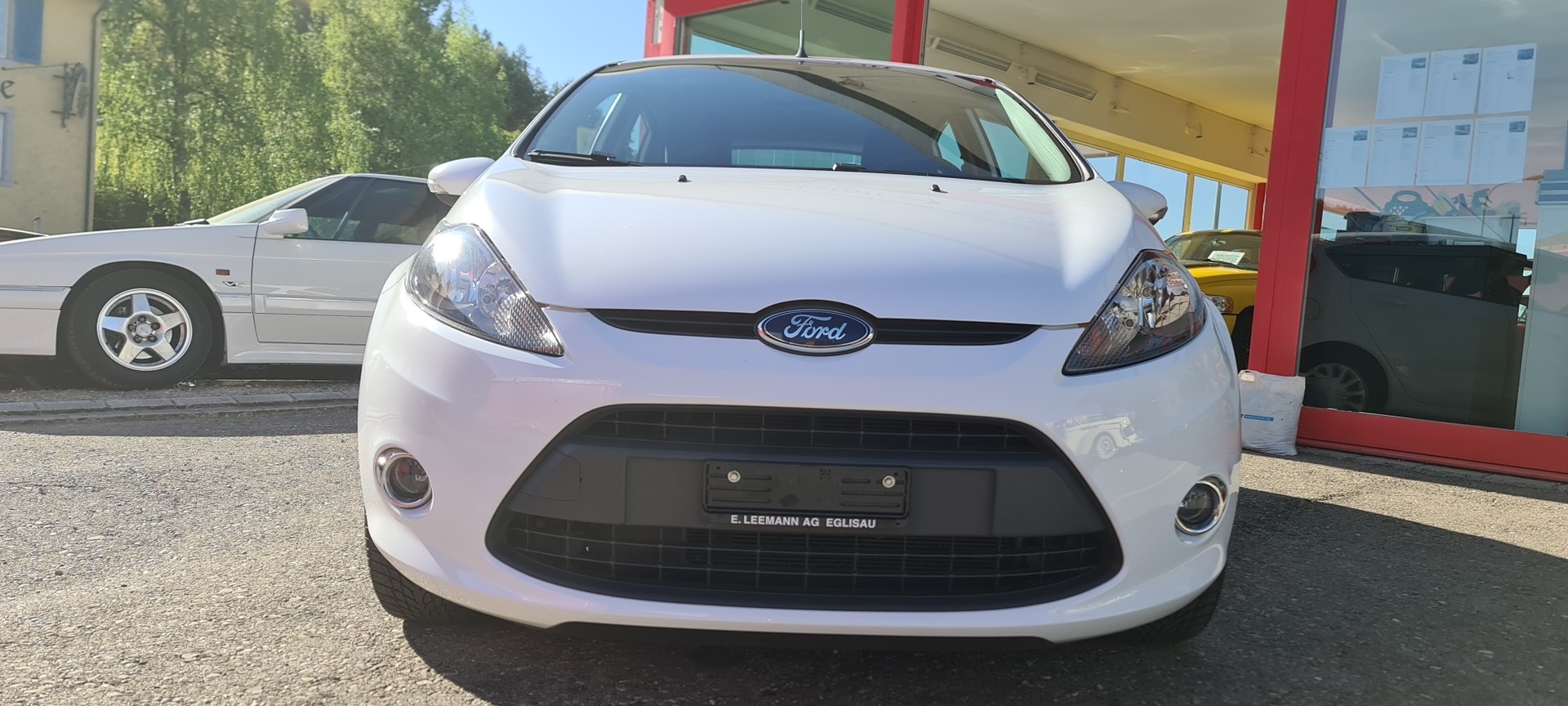 FORD Fiesta 1.4 16V Titanium Automatic-image-7