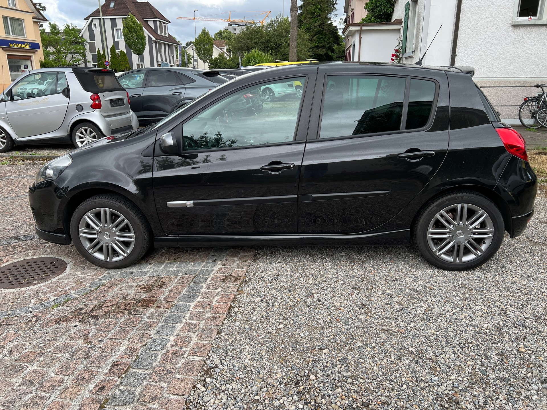 RENAULT Clio 2.0 16V GT-image-6