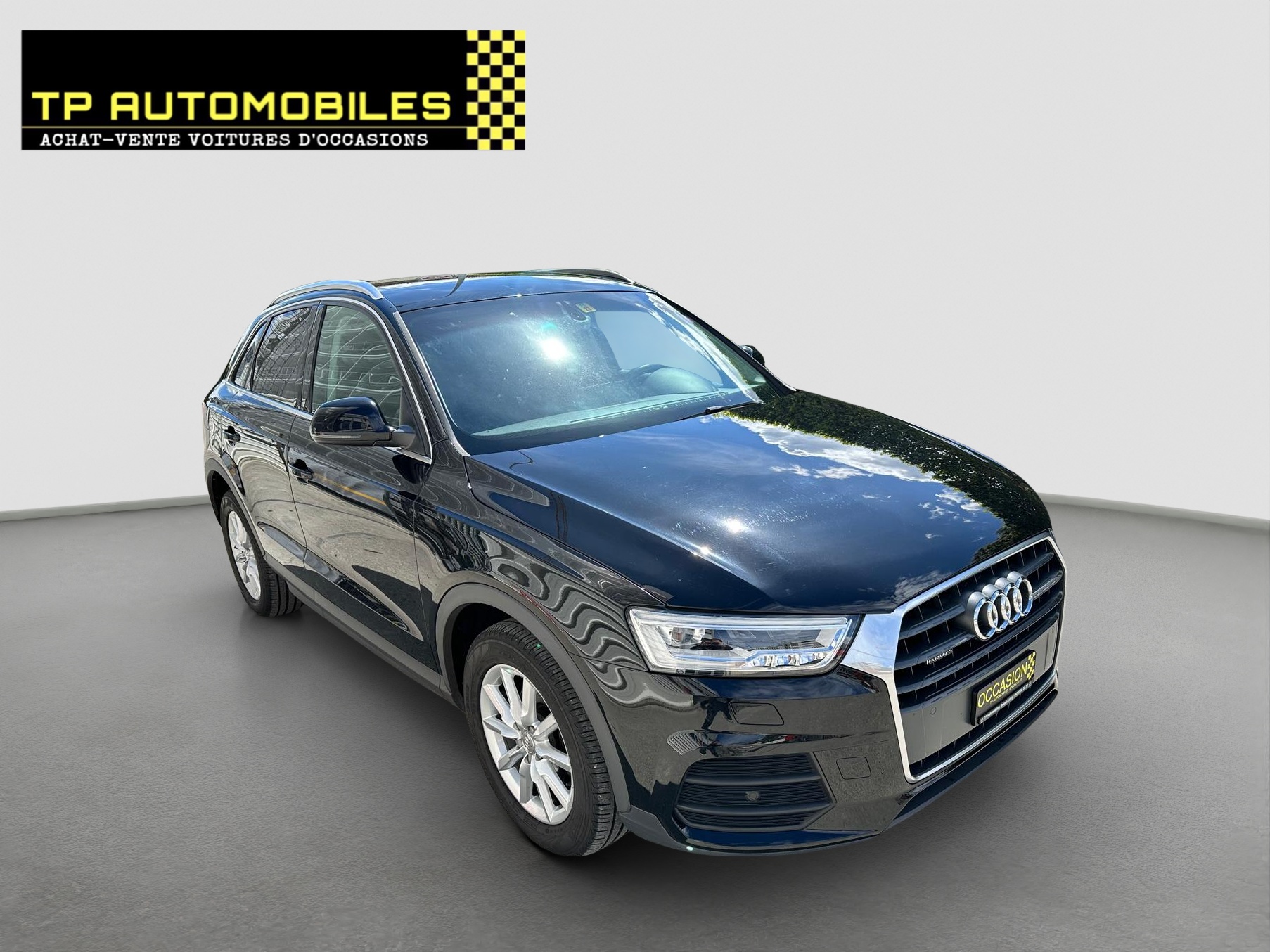 AUDI Q3 2.0 TDI quattro S-tronic-image-2