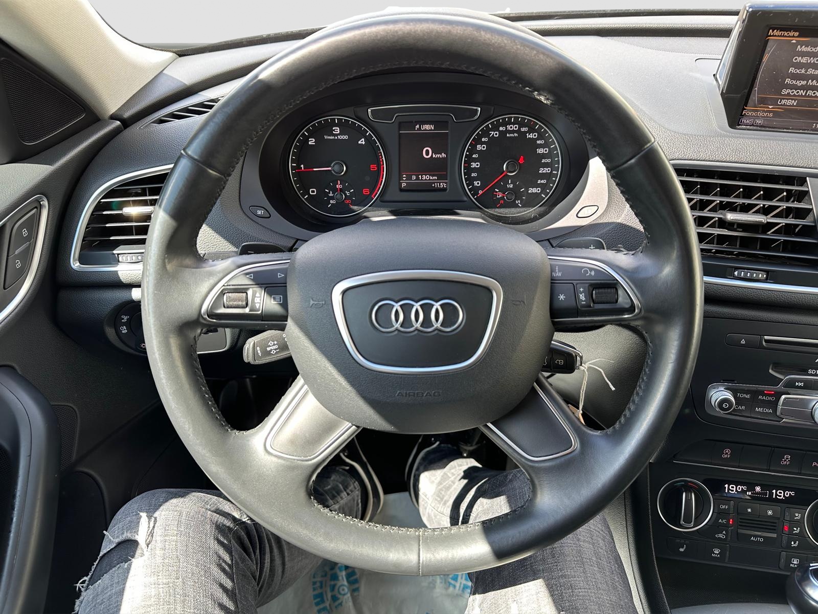 AUDI Q3 2.0 TDI quattro S-tronic-image-13