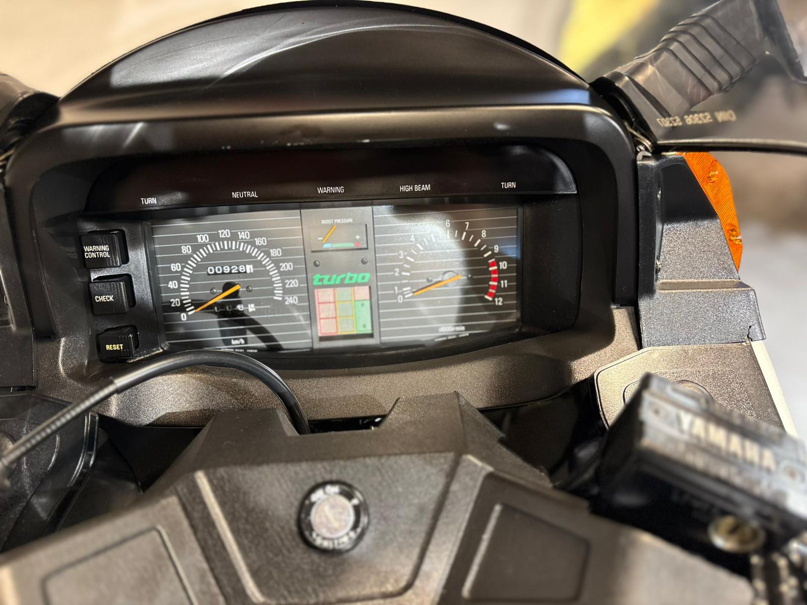YAMAHA XJ 650 Turbo-image-7