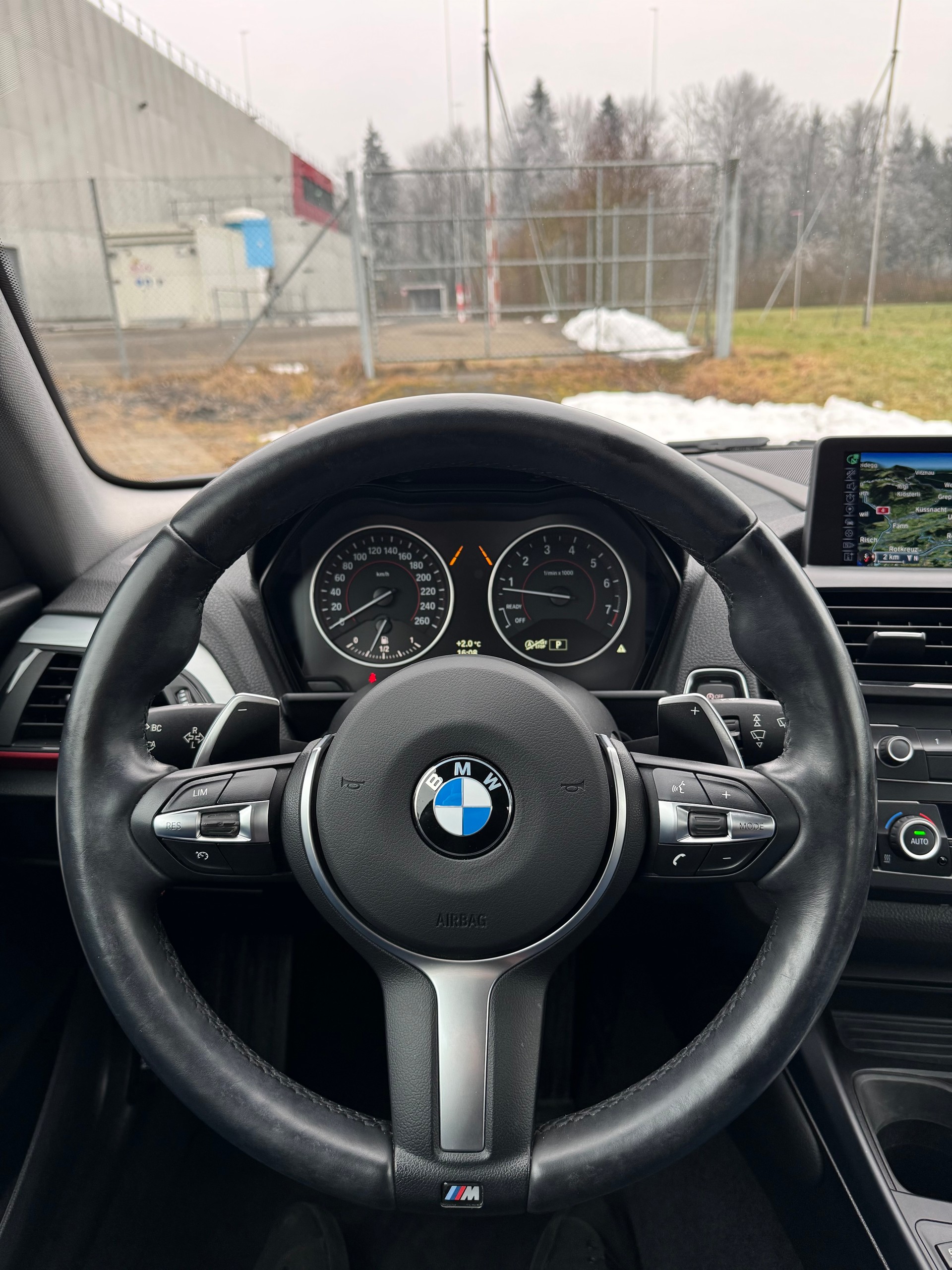 BMW 220i Sport Line Steptronic / ab MFK 02.2026-image-9