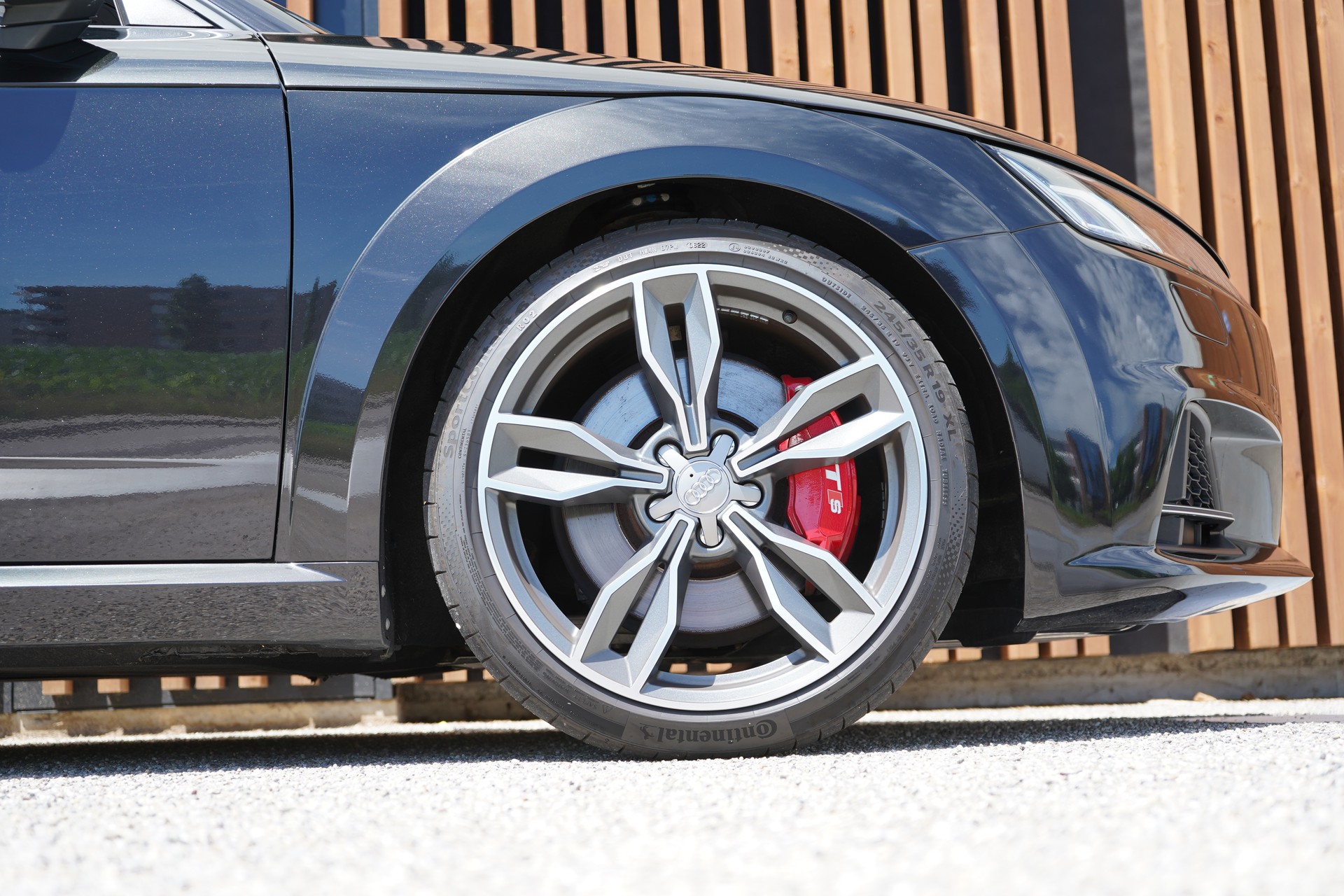 AUDI TTS ROADSTER 2.0 TFSI QUATTRO S-TRONIC l 310 PS-image-19