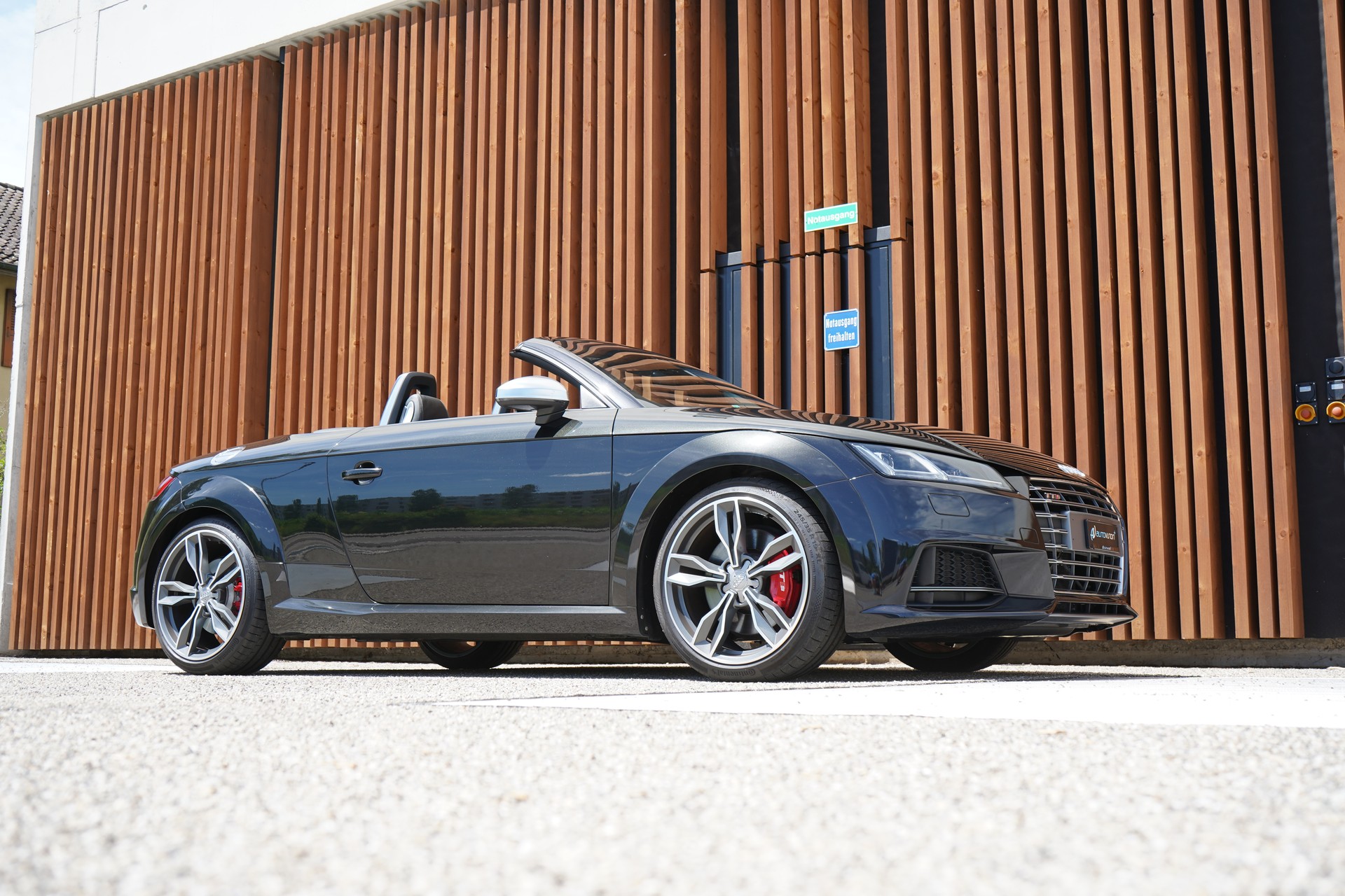 AUDI TTS ROADSTER 2.0 TFSI QUATTRO S-TRONIC l 310 PS-image-11