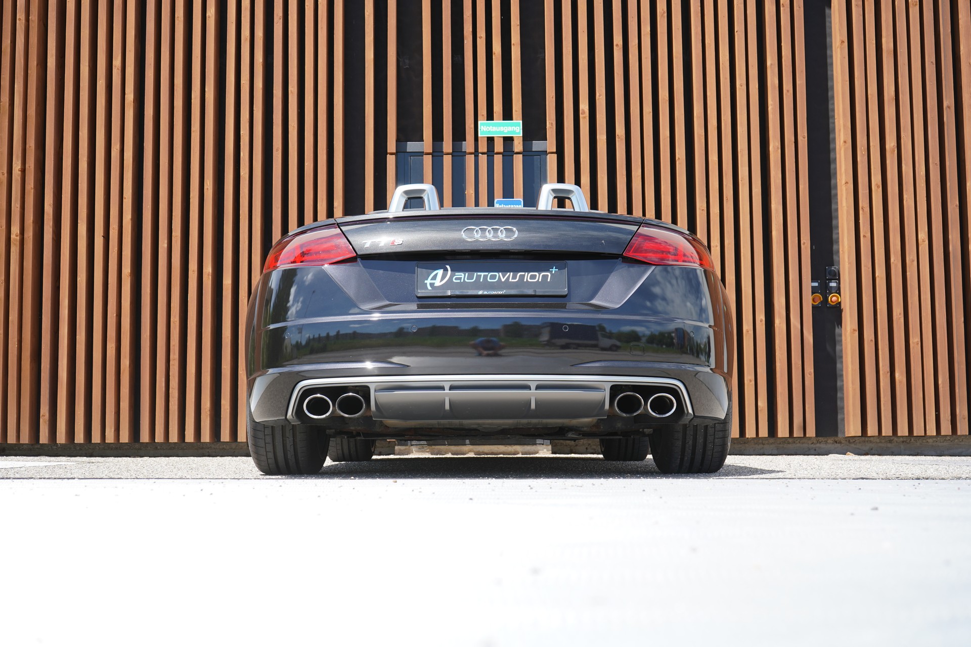 AUDI TTS ROADSTER 2.0 TFSI QUATTRO S-TRONIC l 310 PS-image-18