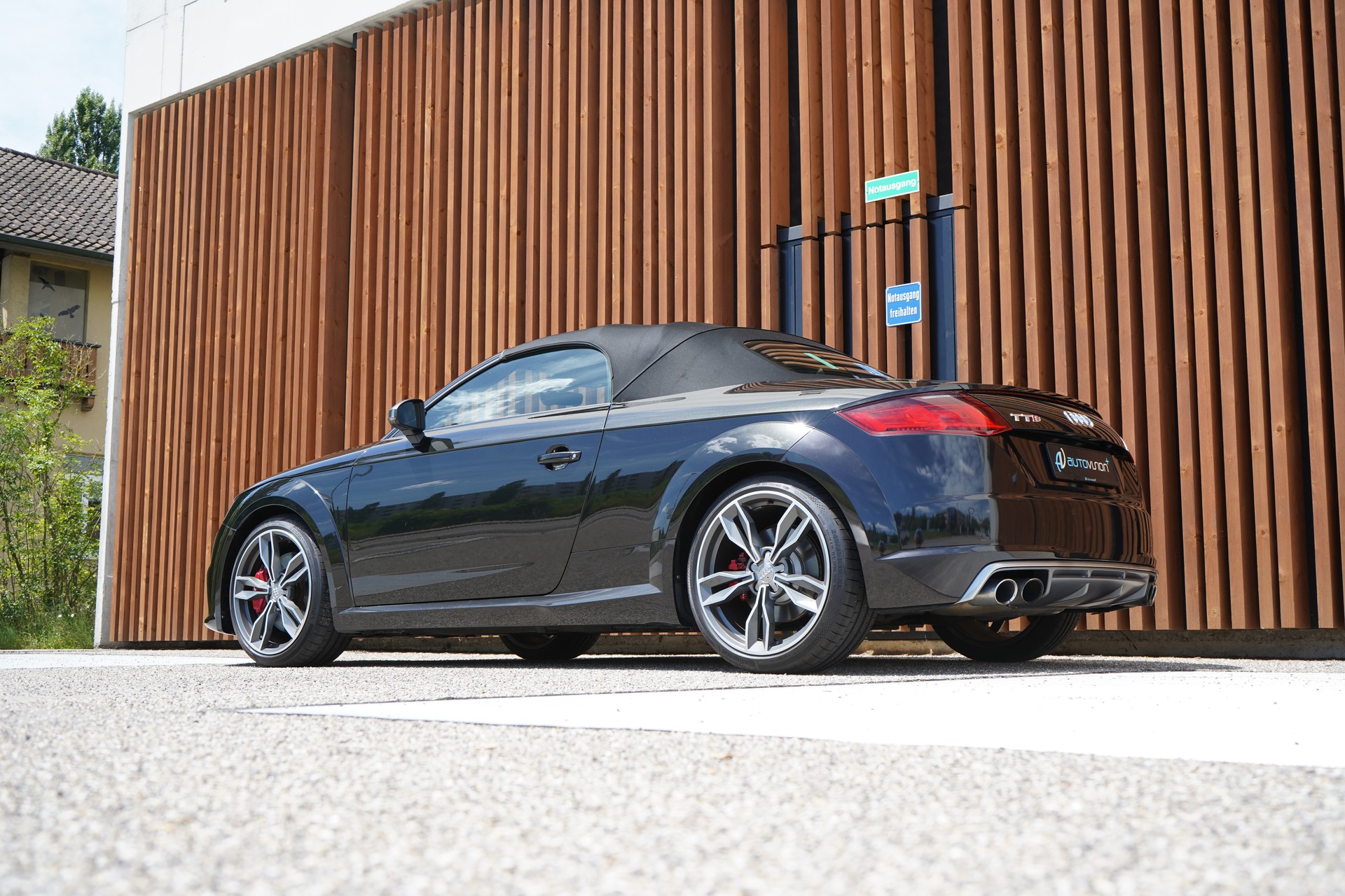 AUDI TTS ROADSTER 2.0 TFSI QUATTRO S-TRONIC l 310 PS-image-13