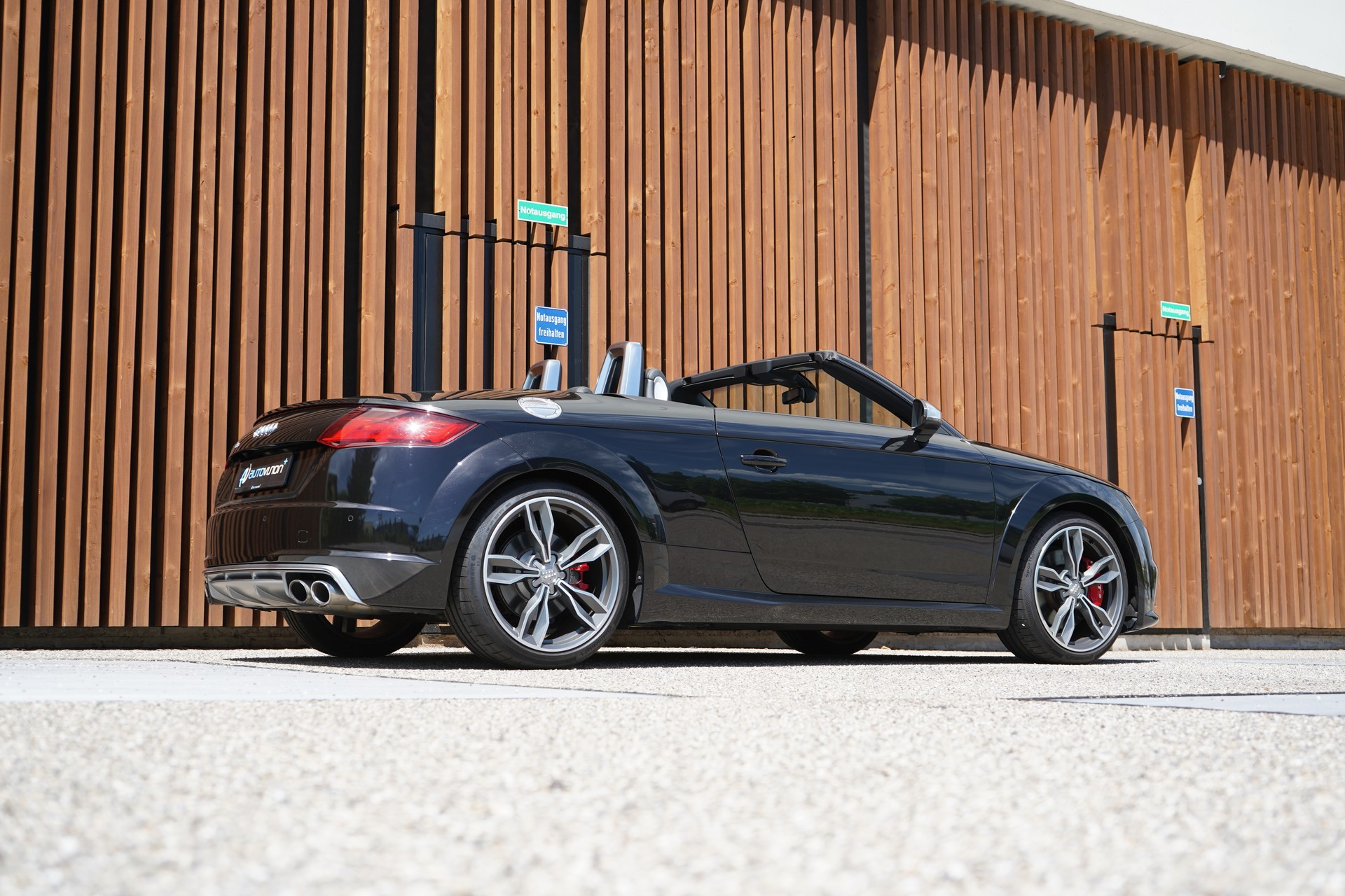 AUDI TTS ROADSTER 2.0 TFSI QUATTRO S-TRONIC l 310 PS-image-10