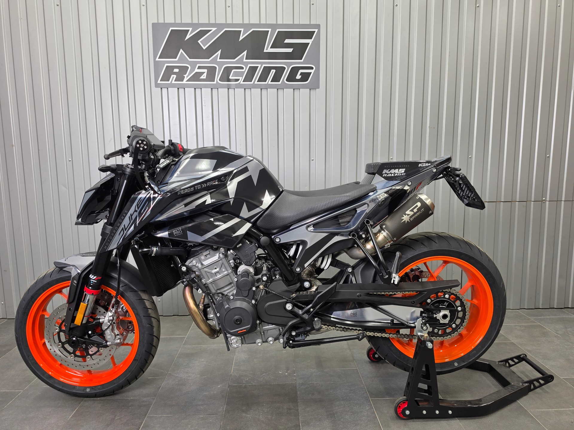 KTM 790 Duke (35kW)-showroom-element-2