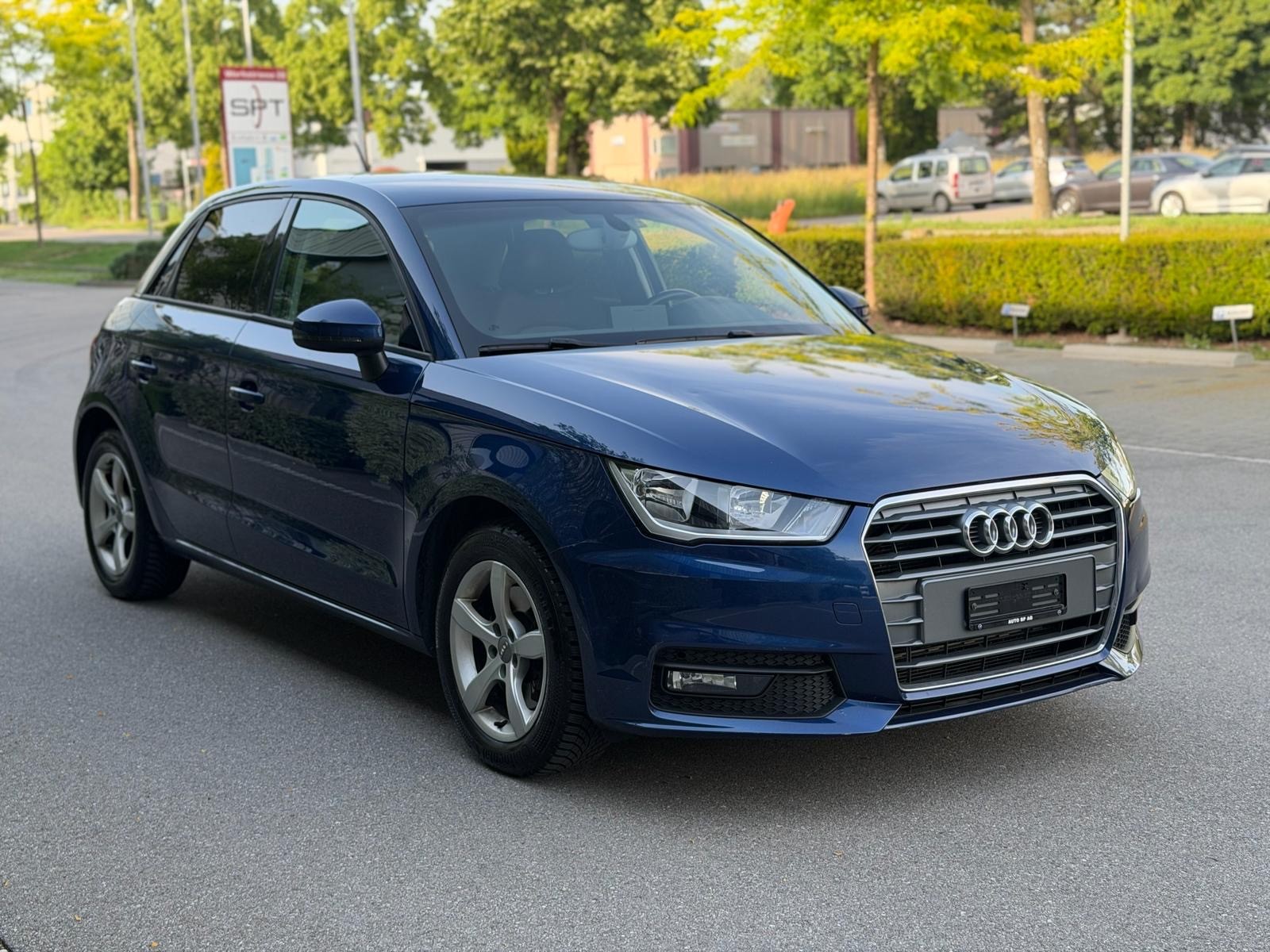 AUDI A1 Sportback 1.4 TFSI Sport-image-3