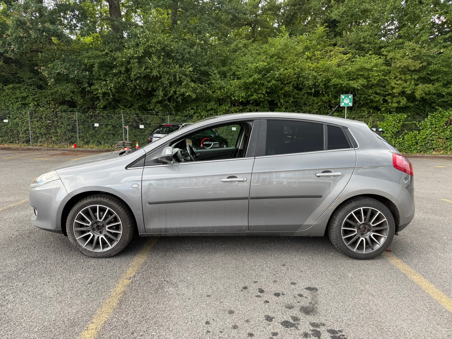 FIAT Bravo 1.6 JTD Dynamic PUR O2 (Eco)-image-1
