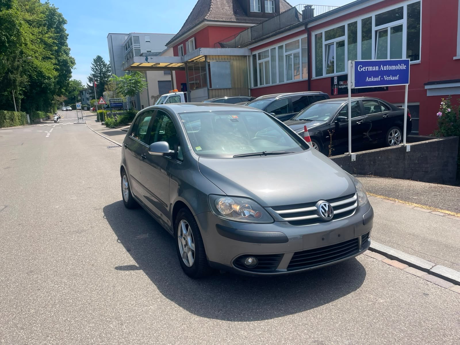 VW Golf Plus 2.0 FSI Comfortline-showroom-element-3