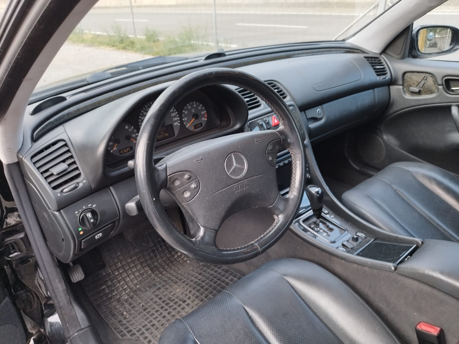 MERCEDES-BENZ CLK 320 Avantgarde Master Edition Automatic-image-10