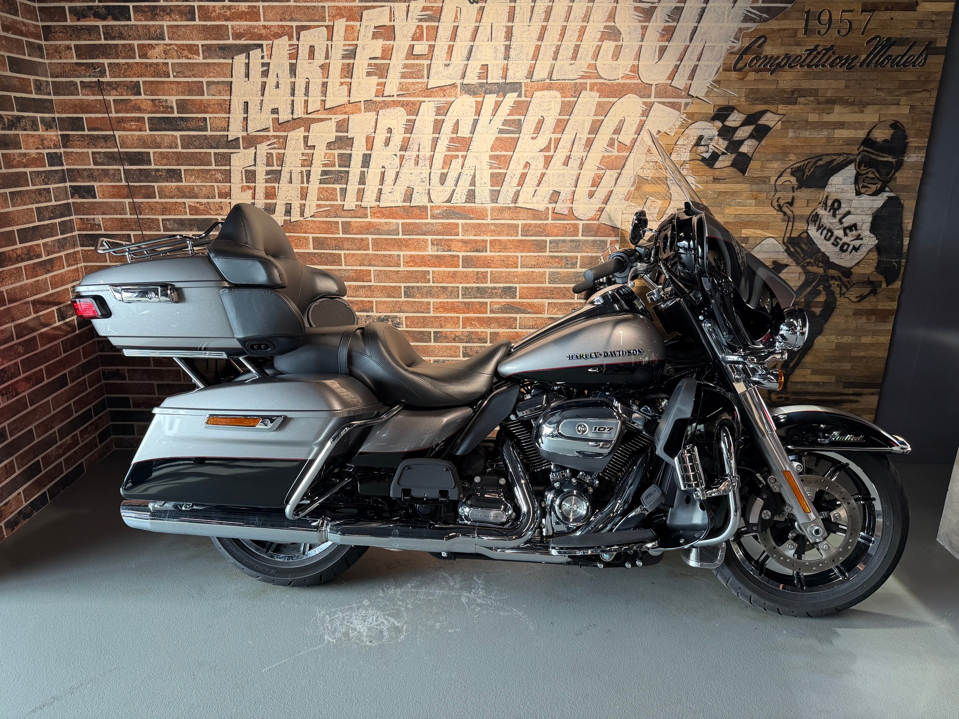 HARLEY-DAVIDSON FLHTK Electra Glide Ultra Limited 107 ABS-image-11