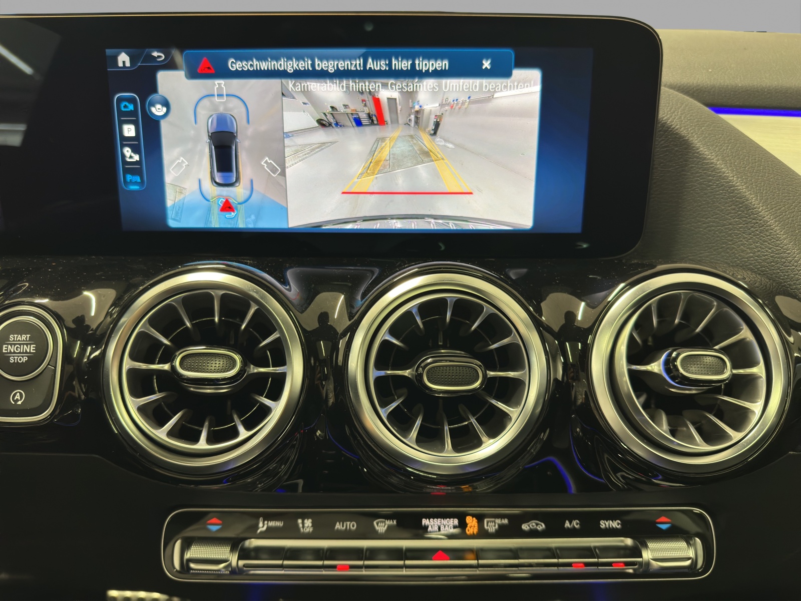 MERCEDES-BENZ GLA 250 4Matic 8G-DCT Swiss Star-image-11