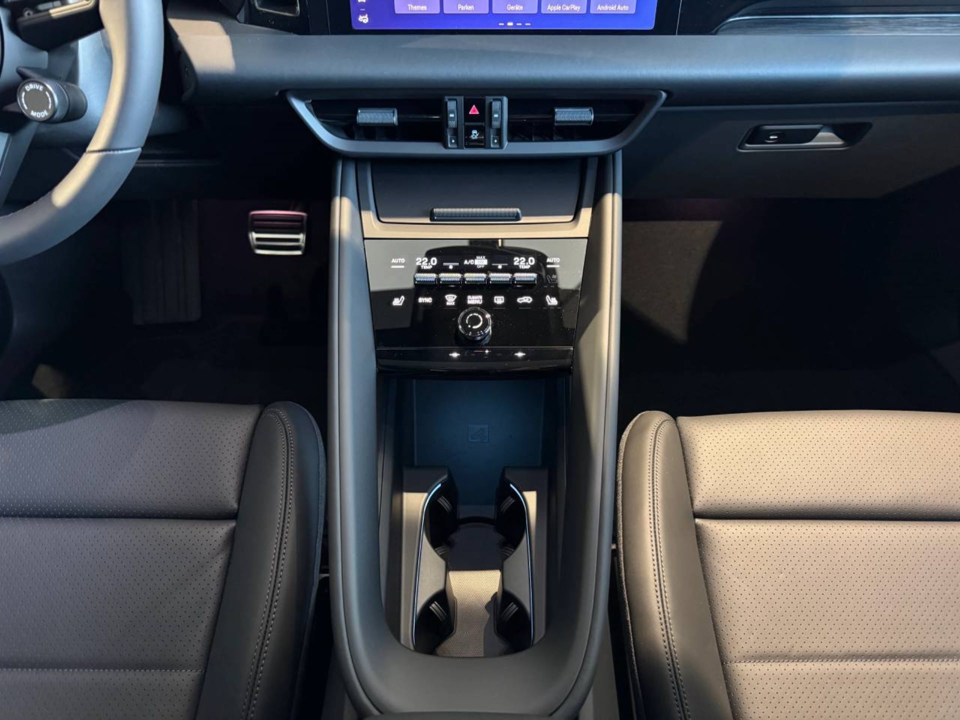 PORSCHE Macan GTS-image-16
