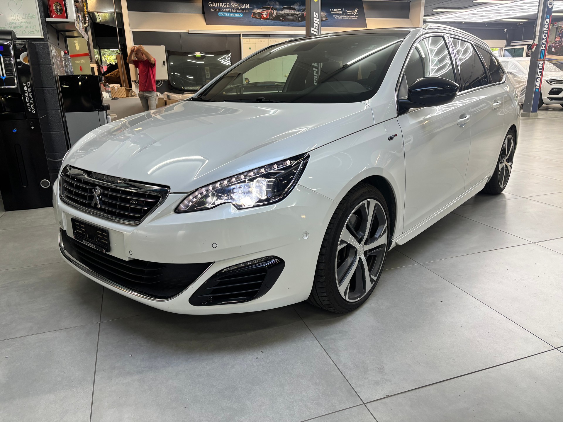 PEUGEOT 308 SW 2.0 BlueHDI GT Automatic