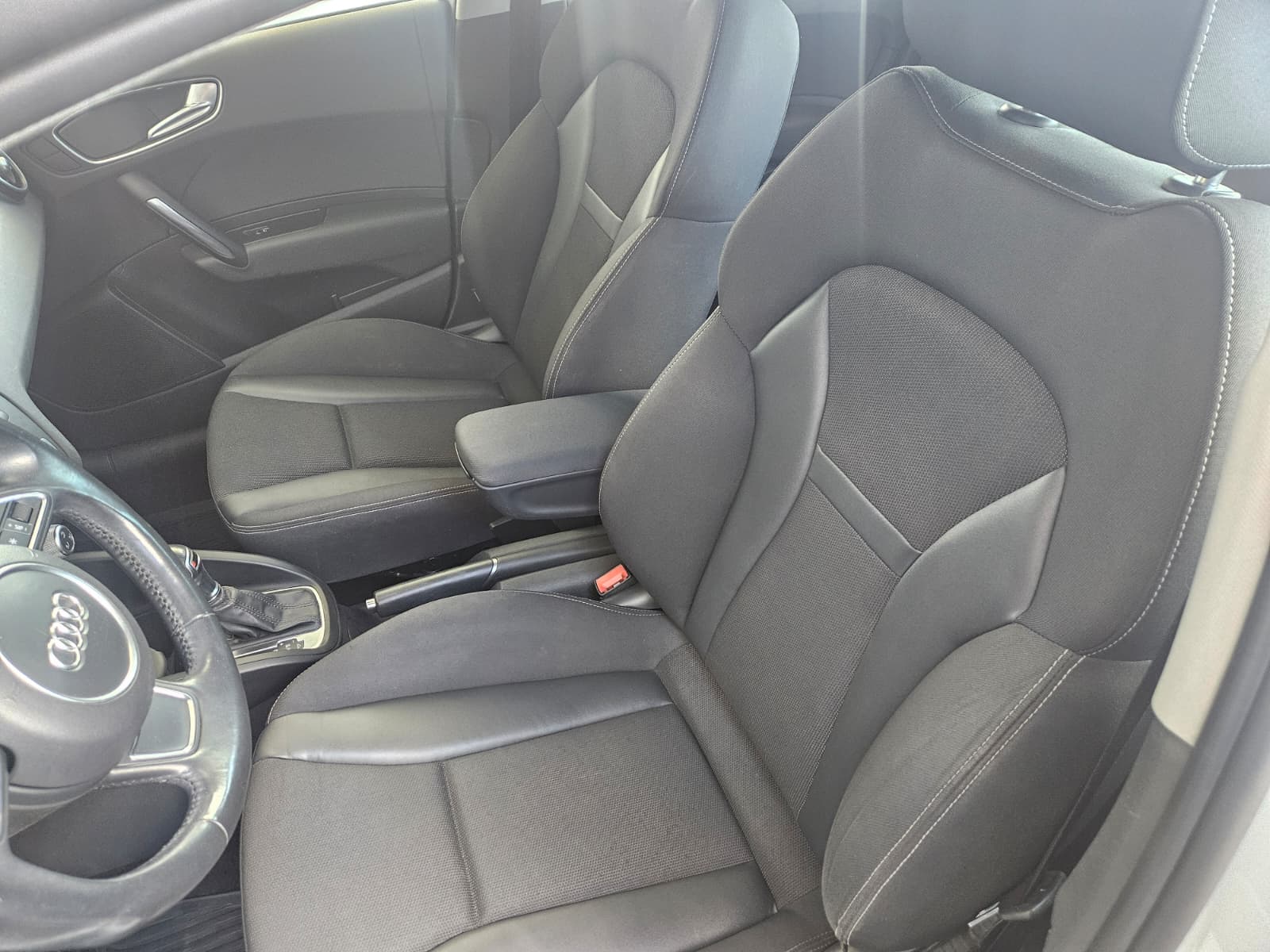 AUDI A1 Sportback 1.4 TFSI Sport S-tronic-image-6