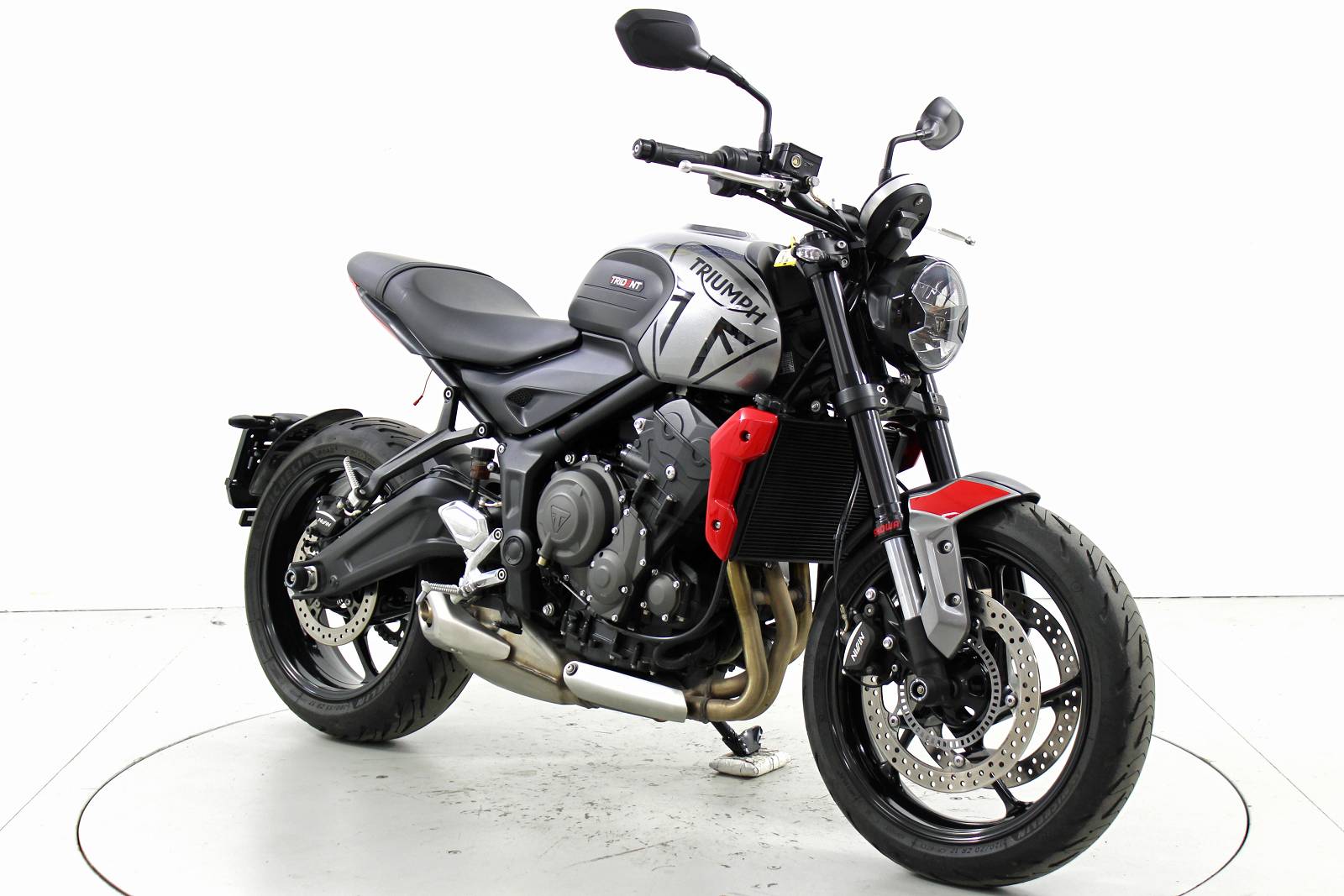 TRIUMPH Trident 660 ABS-image-1