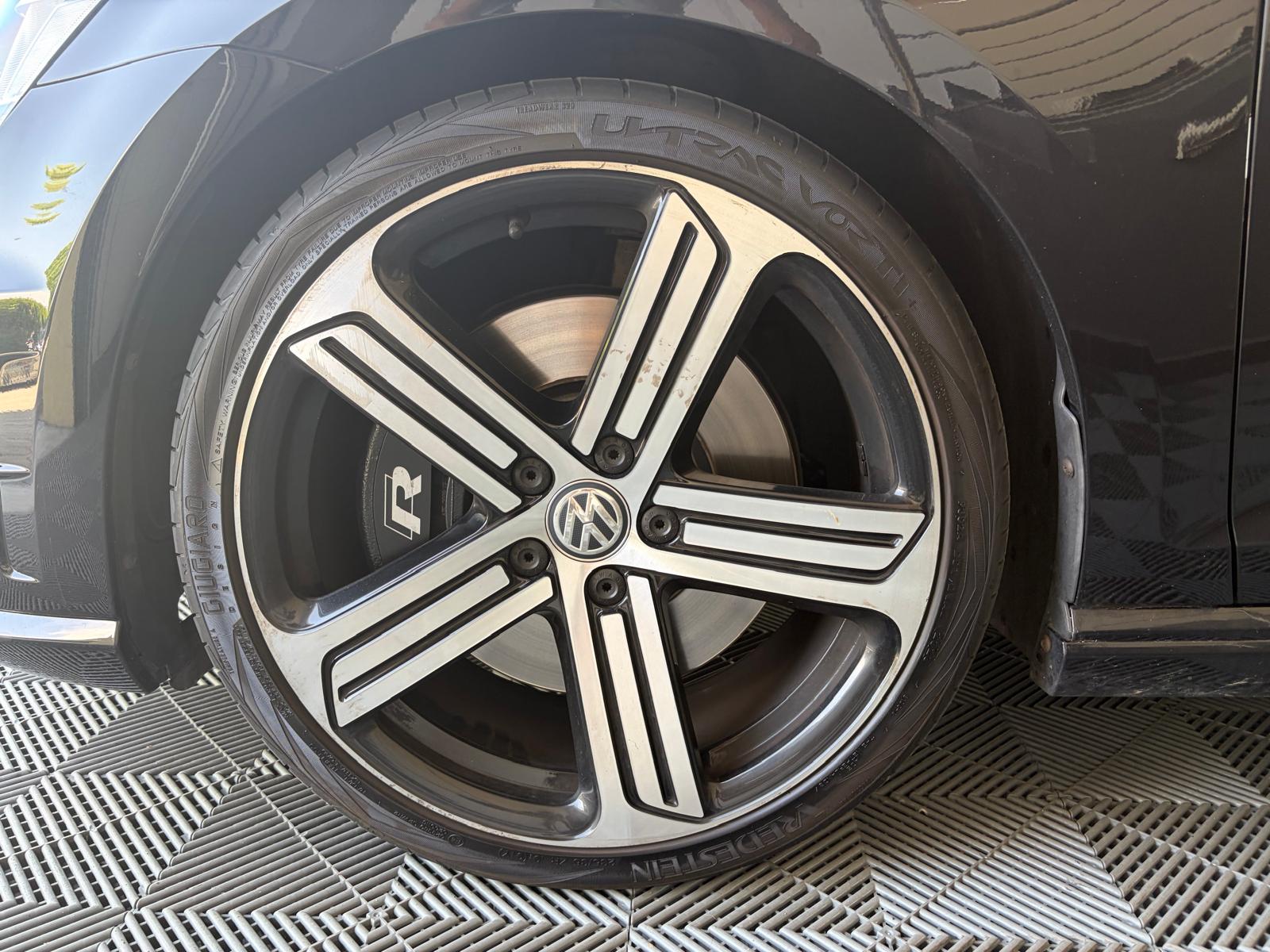 VW Golf 2.0 TSI R 4Motion DSG - Caméra de recul - Pack Cuir Vienna-image-26