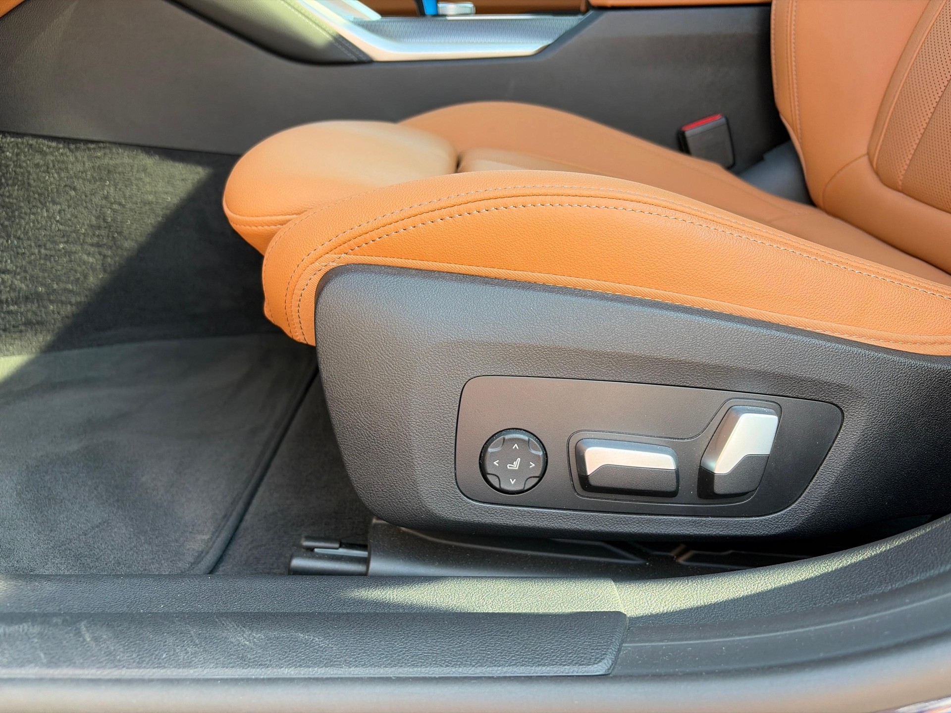 BMW i4 M50-image-12