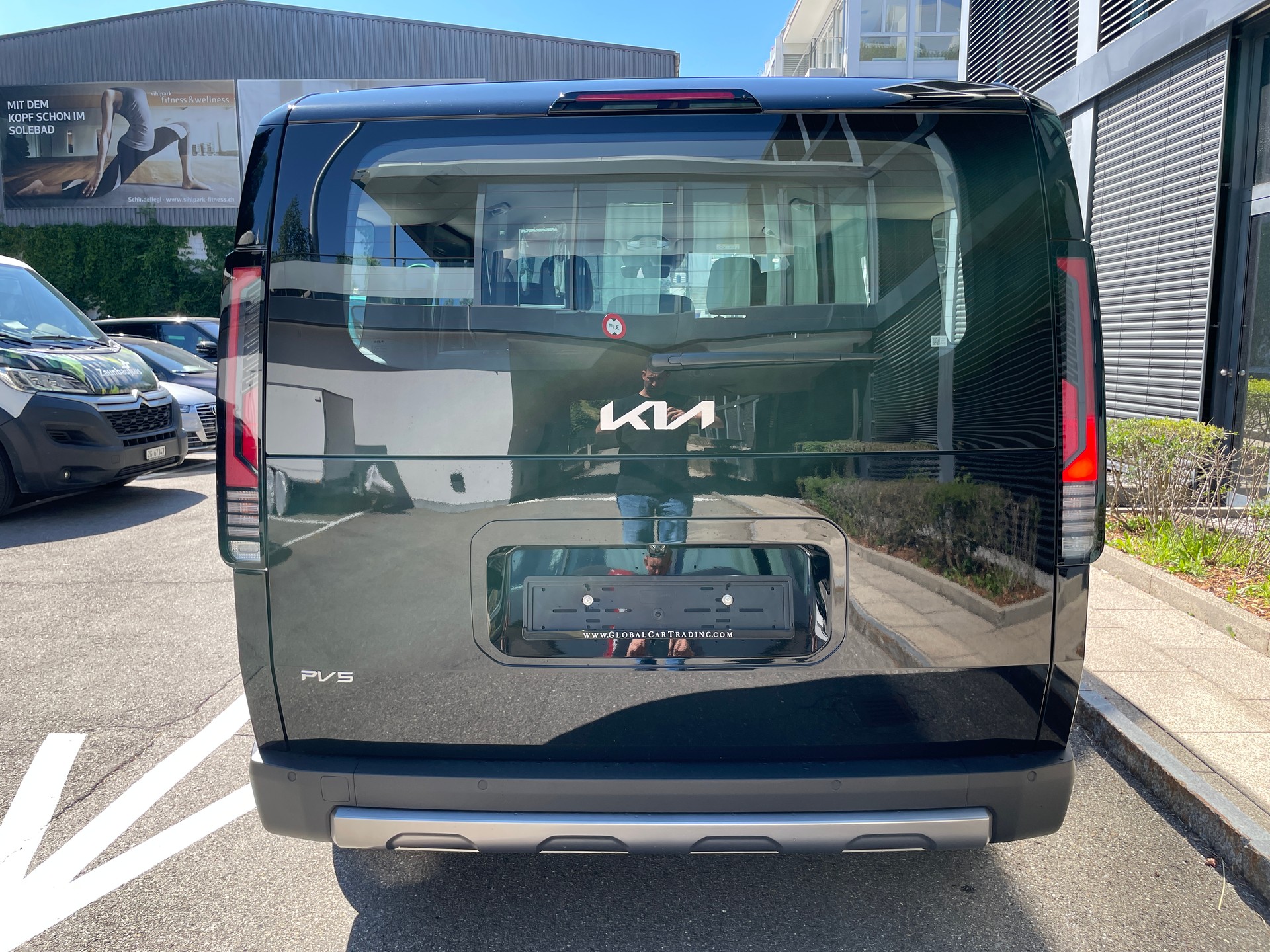 KIA PV5 71.2 kWh Elite mit Wärmepumpe, VOLLAUSSTATTUNG mit AHK-showroom-element-3