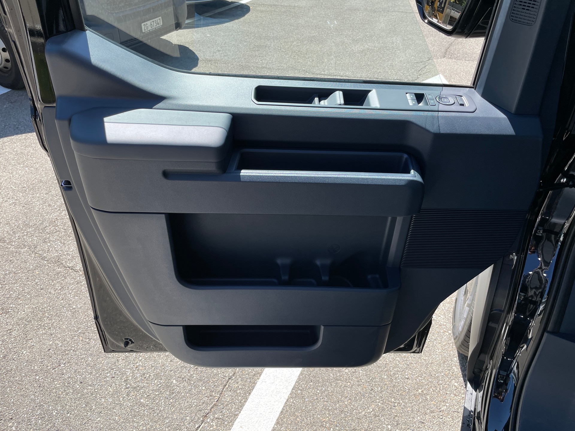 KIA PV5 71.2 kWh Elite mit Wärmepumpe, VOLLAUSSTATTUNG mit AHK-image-10