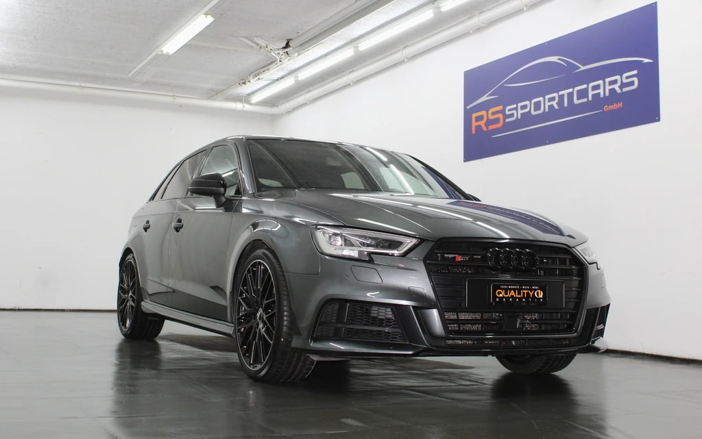 AUDI S3 Sportback 2.0 TFSI quattro S-tronic / CH-Fahrzeug-showroom-element-1