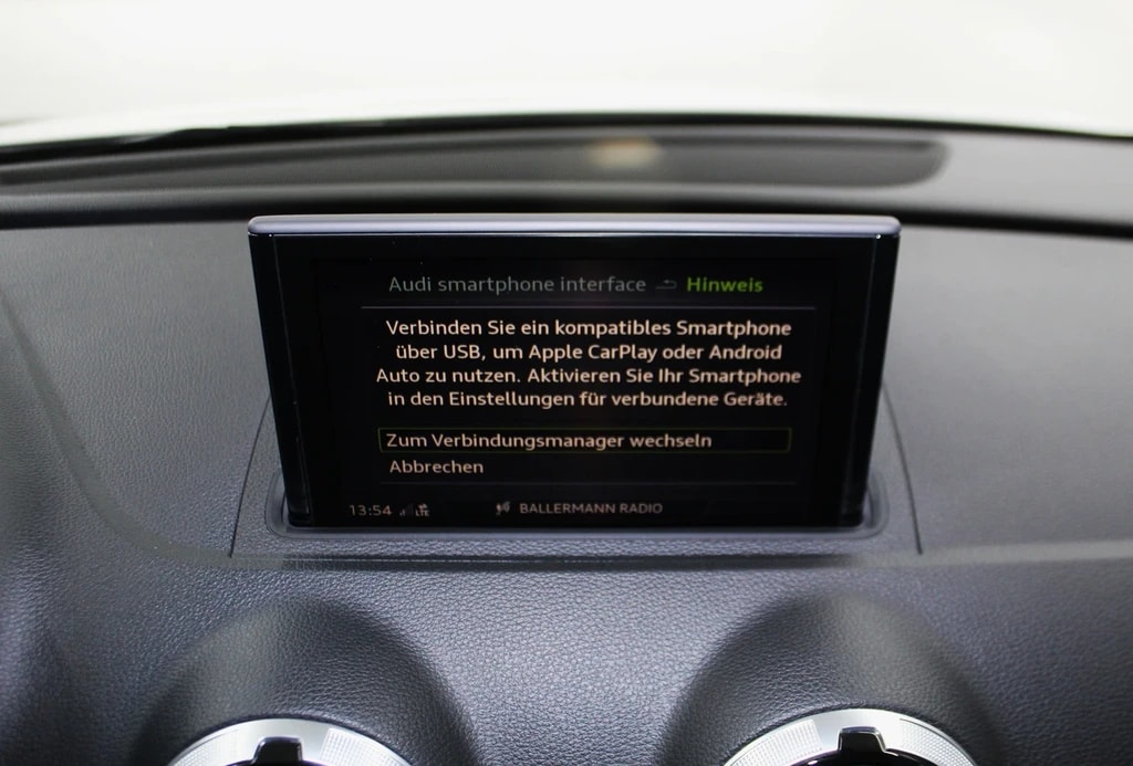 AUDI S3 Sportback 2.0 TFSI quattro S-tronic / CH-Fahrzeug-image-21