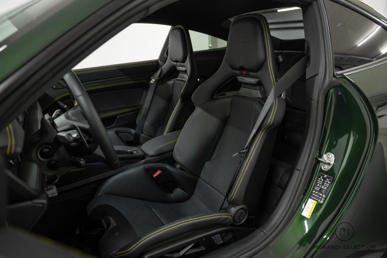 PORSCHE 911 Coupé 4.0 GT3 Touring PDK-image-18