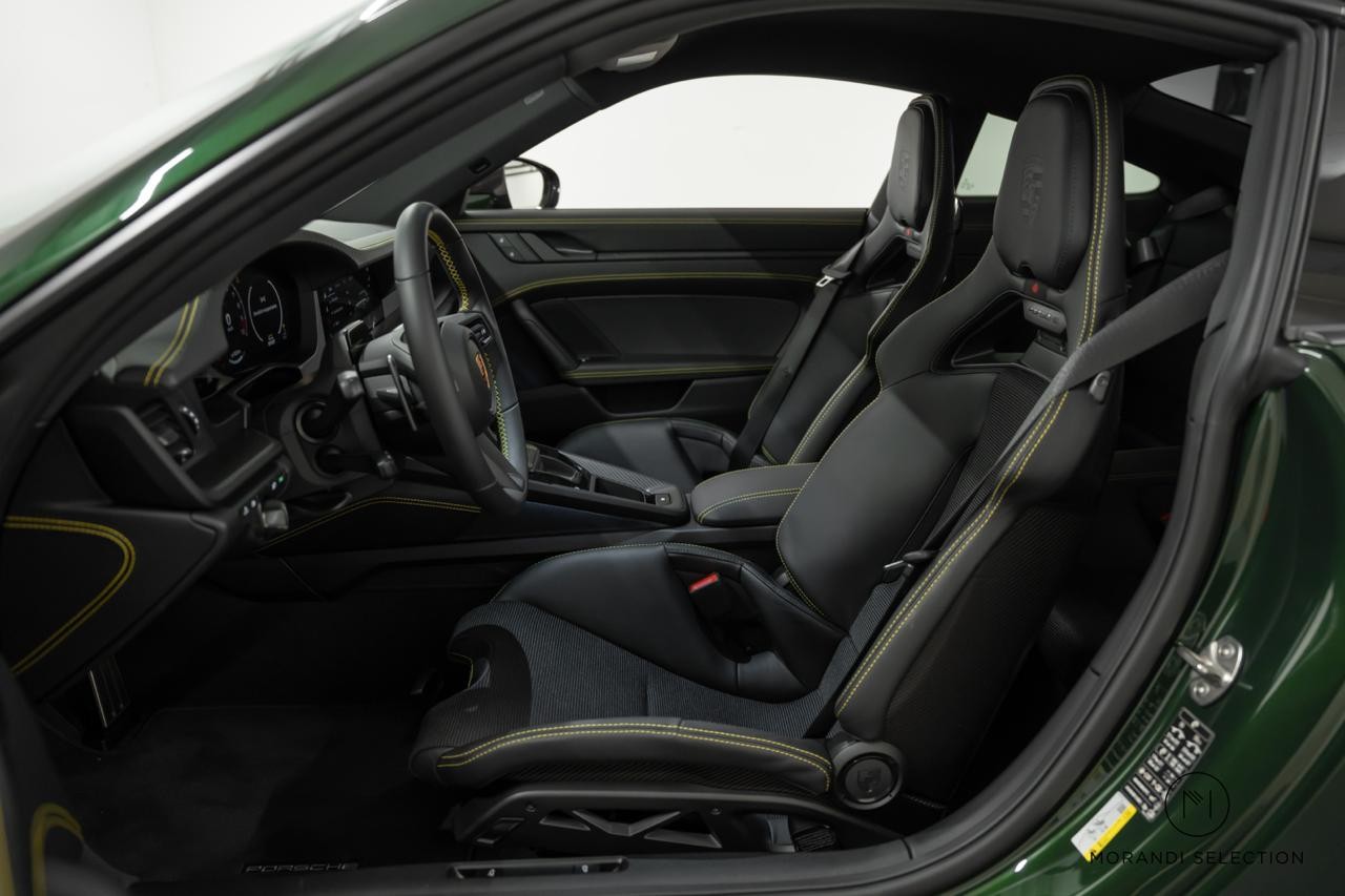 PORSCHE 911 Coupé 4.0 GT3 Touring PDK-image-17