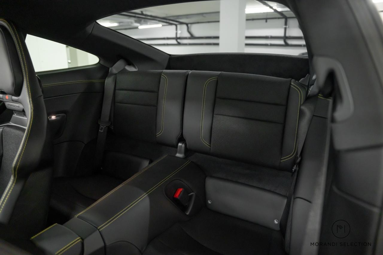 PORSCHE 911 Coupé 4.0 GT3 Touring PDK-image-21