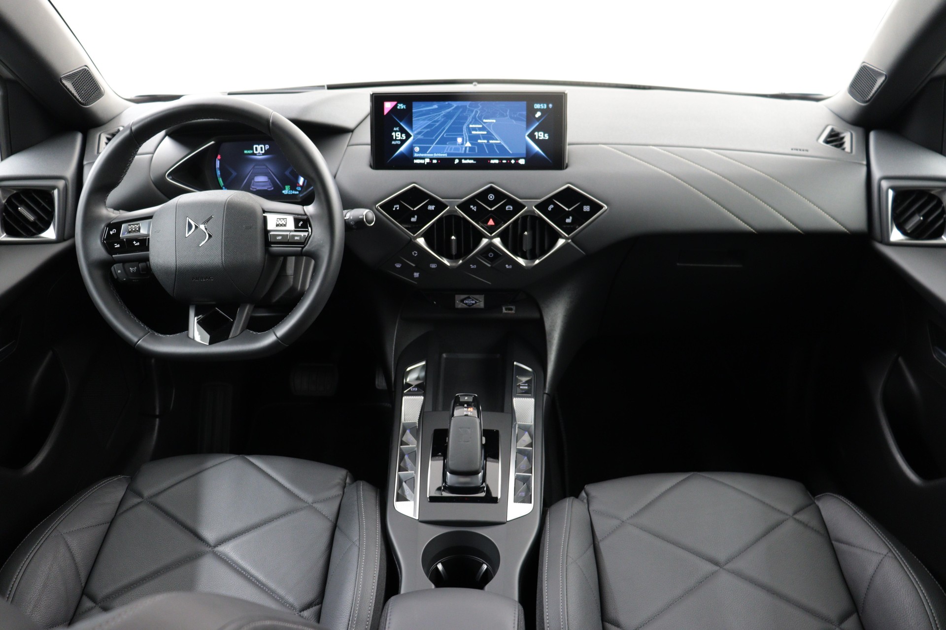 DS AUTOMOBILES Crossback E-Tense Bastille-image-8